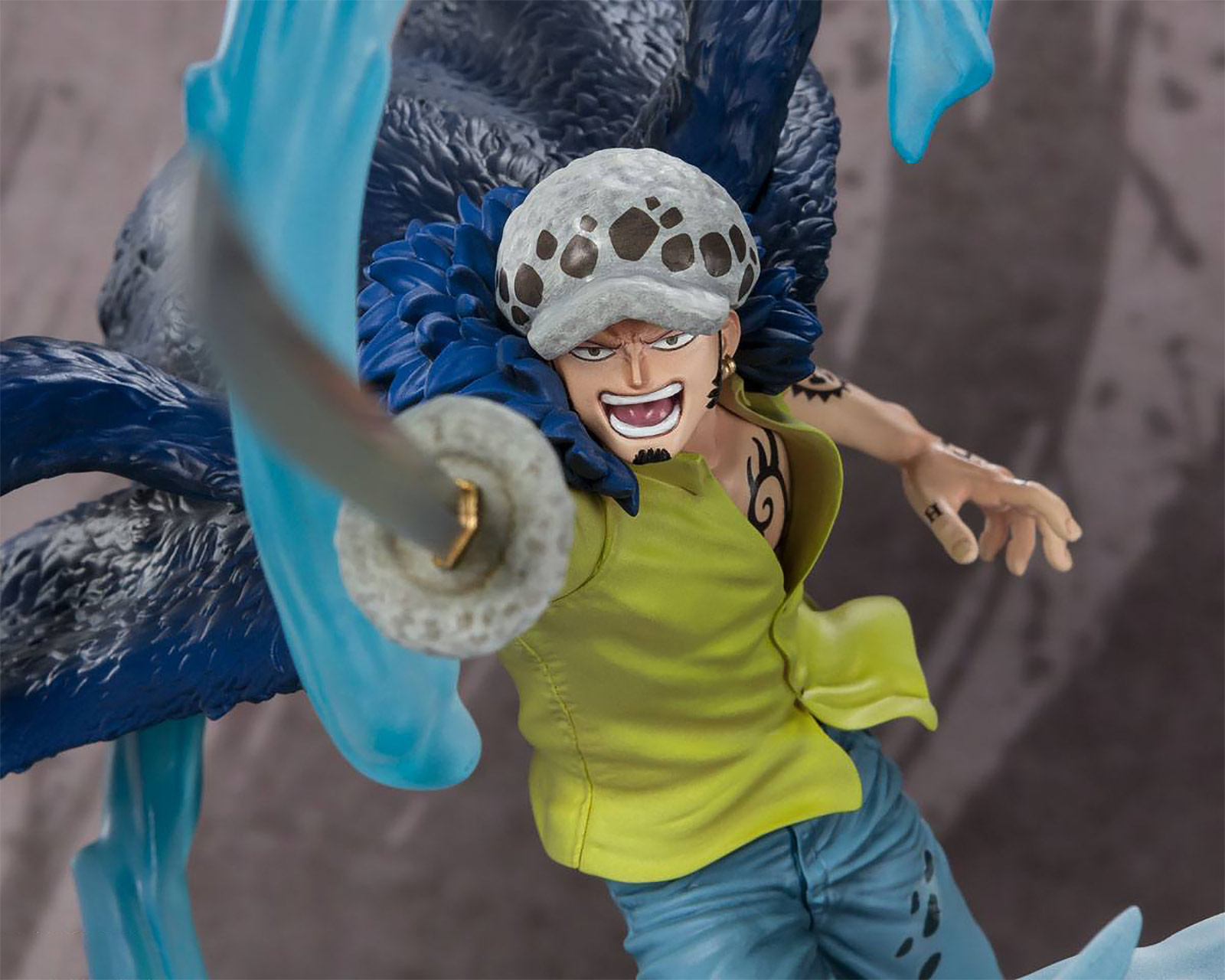 One Piece - Trafalgar Law Battle of Monsters op Onigashima Statue