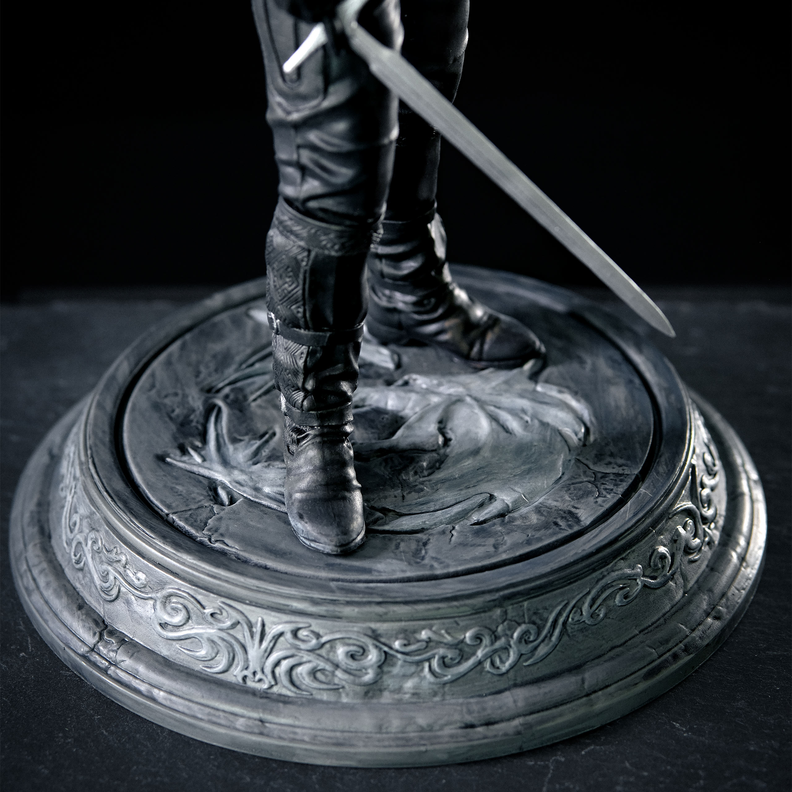 Witcher - Statua di Geralt Trasformato