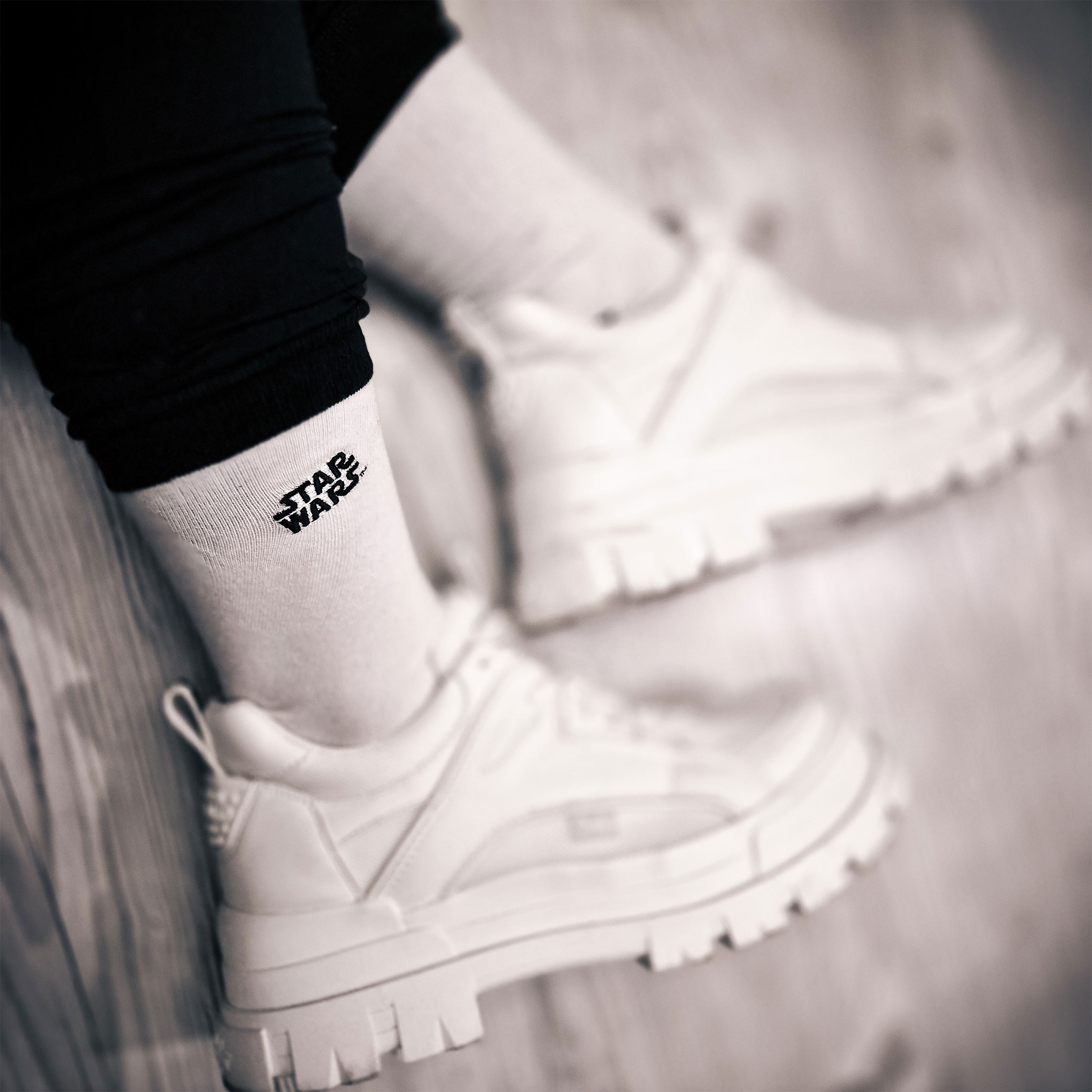 Star Wars – Zestaw skarpet Darth Vader Logo (2 pary)