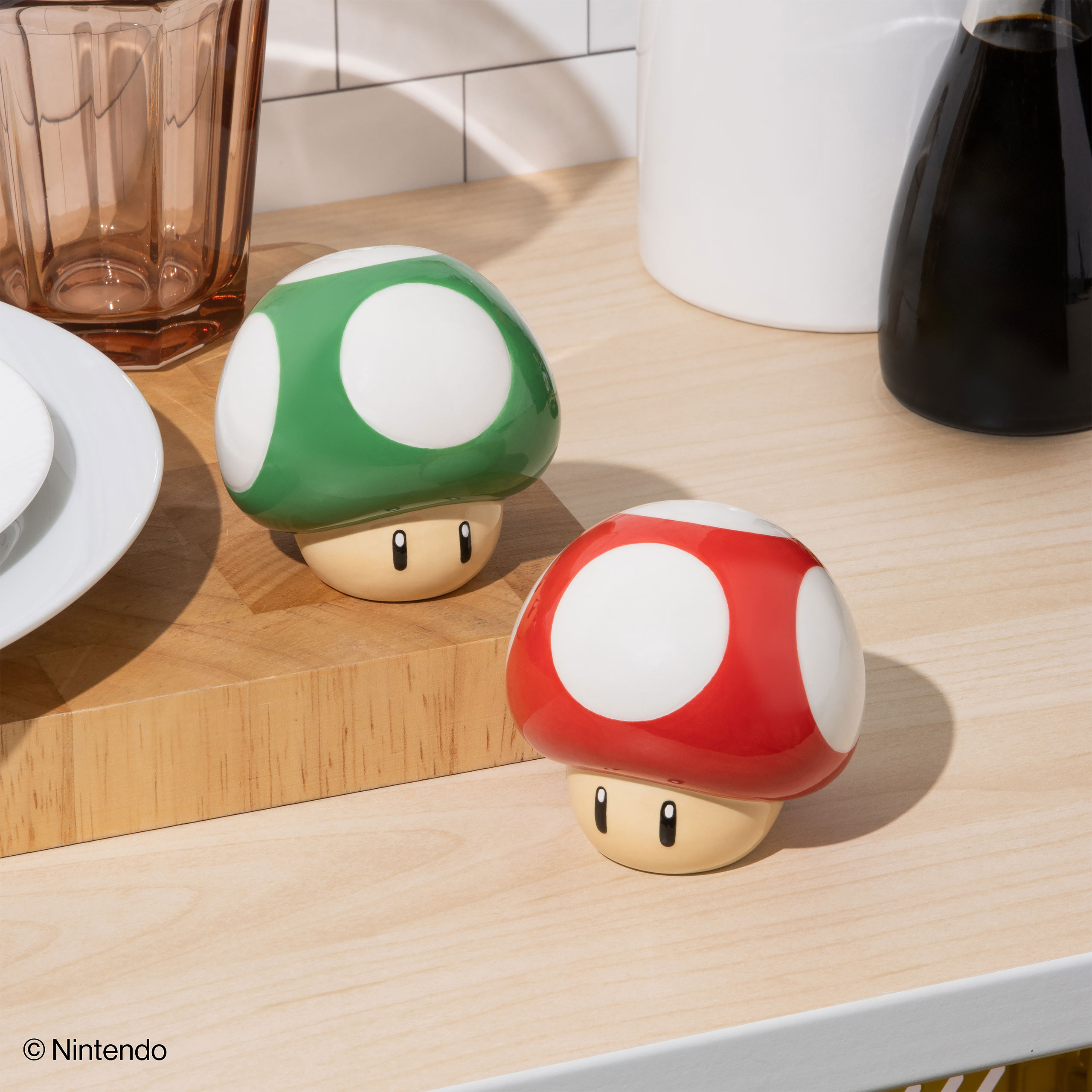 Super Mario - Super Mushroom and 1 UP Mushroom Salt & Pepper Shakers