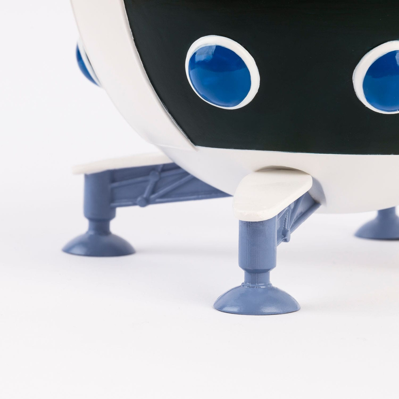 Dragon Ball Z Portalápices Nave Espacial Capsule Corp