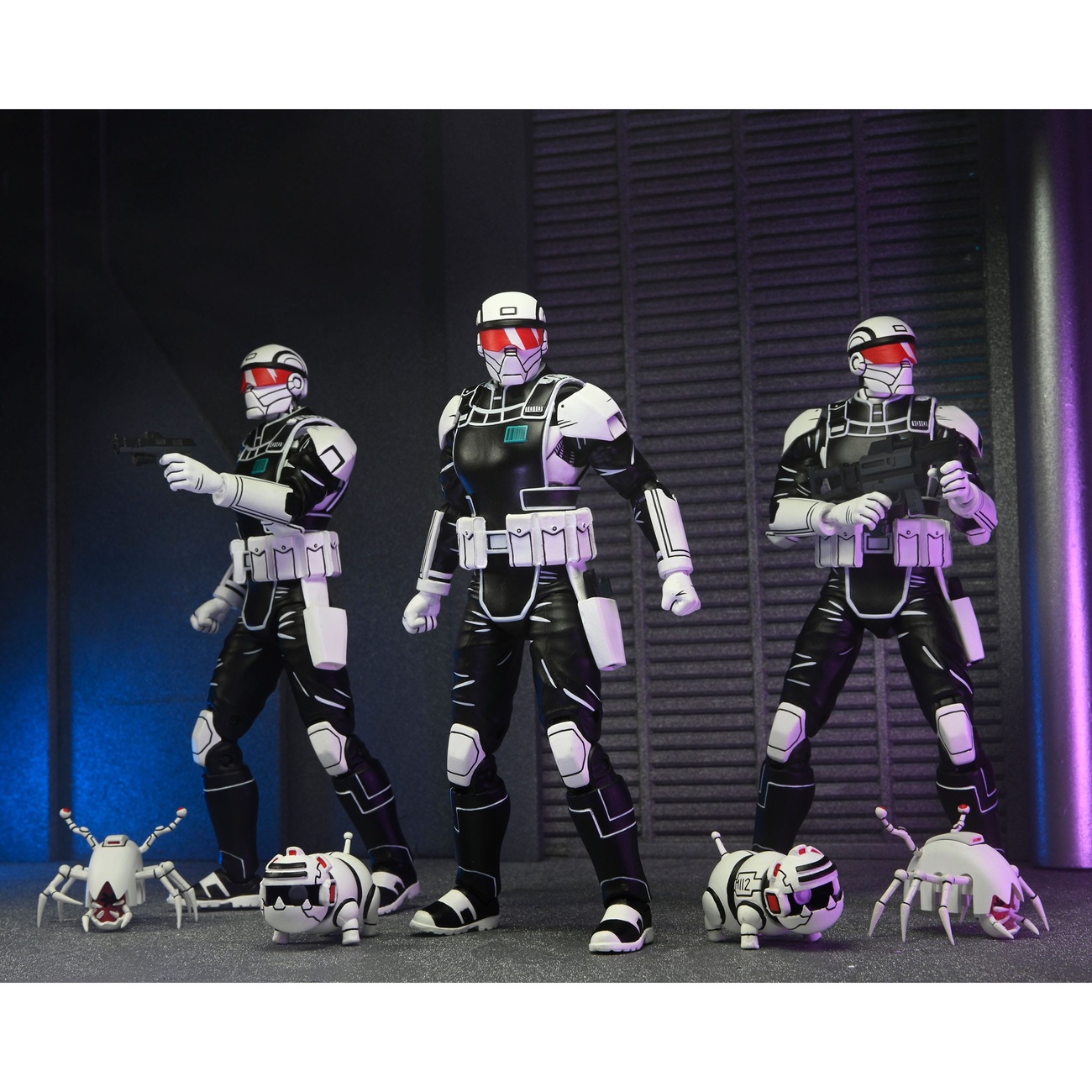 Teenage Mutant Ninja Turtles (The Last Ronin) Action Figure Synja Commando with Mousers 18 cm