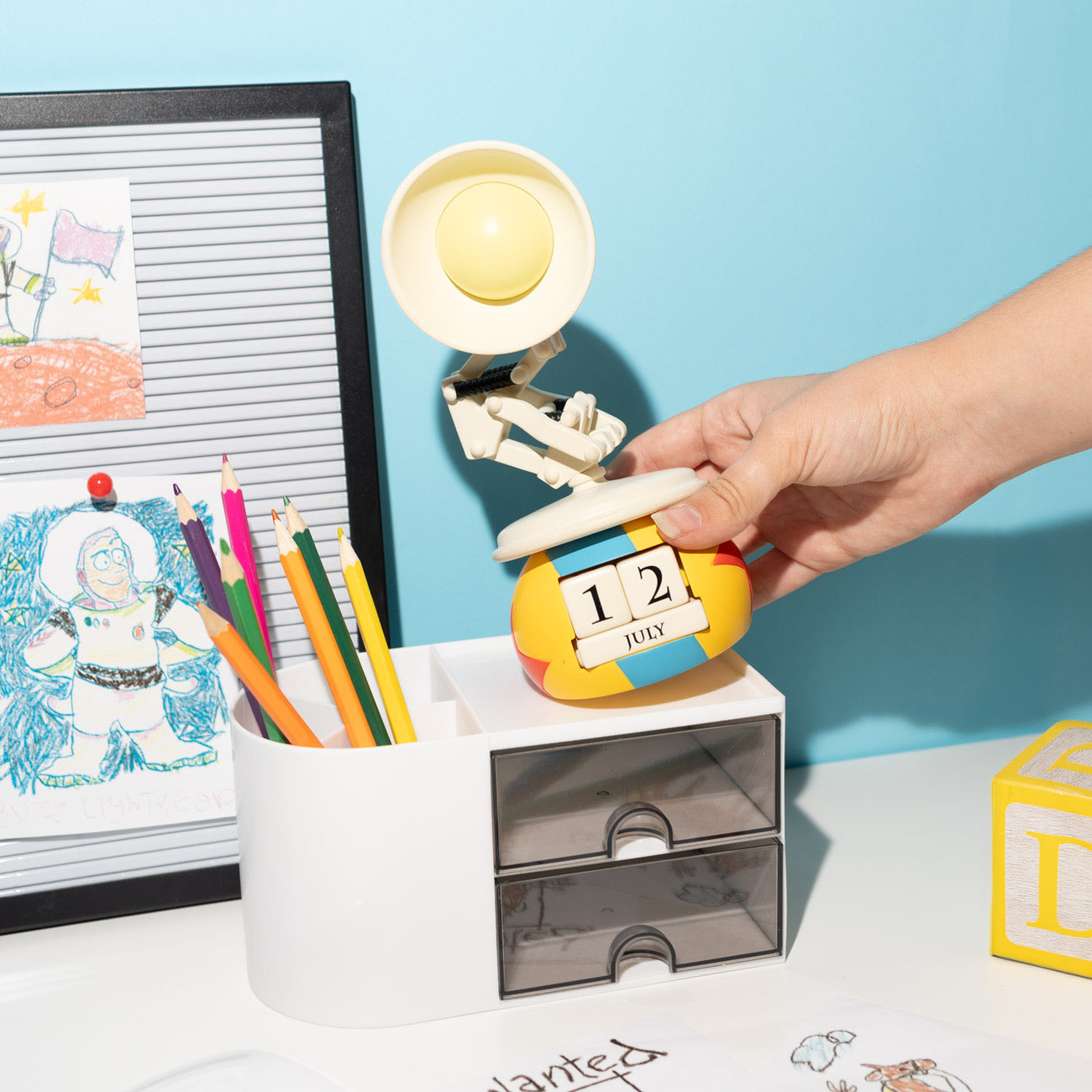 Calendario eterno 3D Pixar La pequeña lámpara