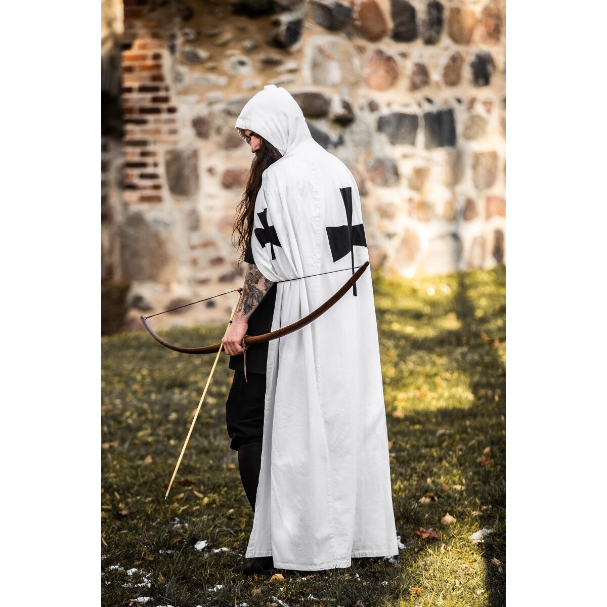 Capa medieval de los Caballeros Templarios Baldwin blanco-negro
