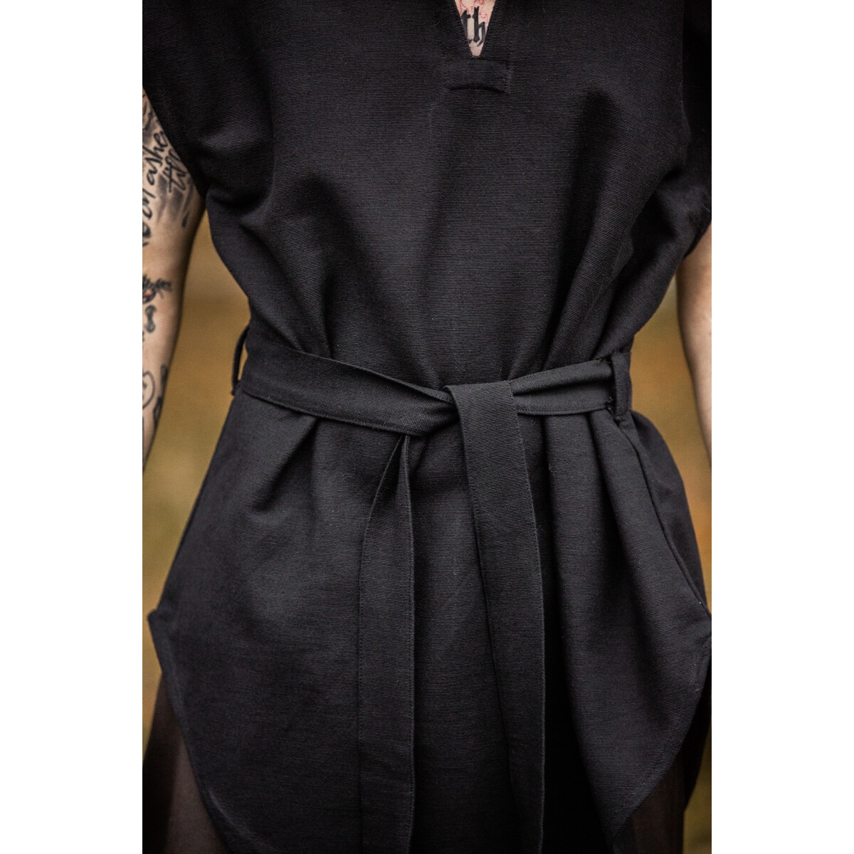 Medieval Ranger Tunic Aldon black