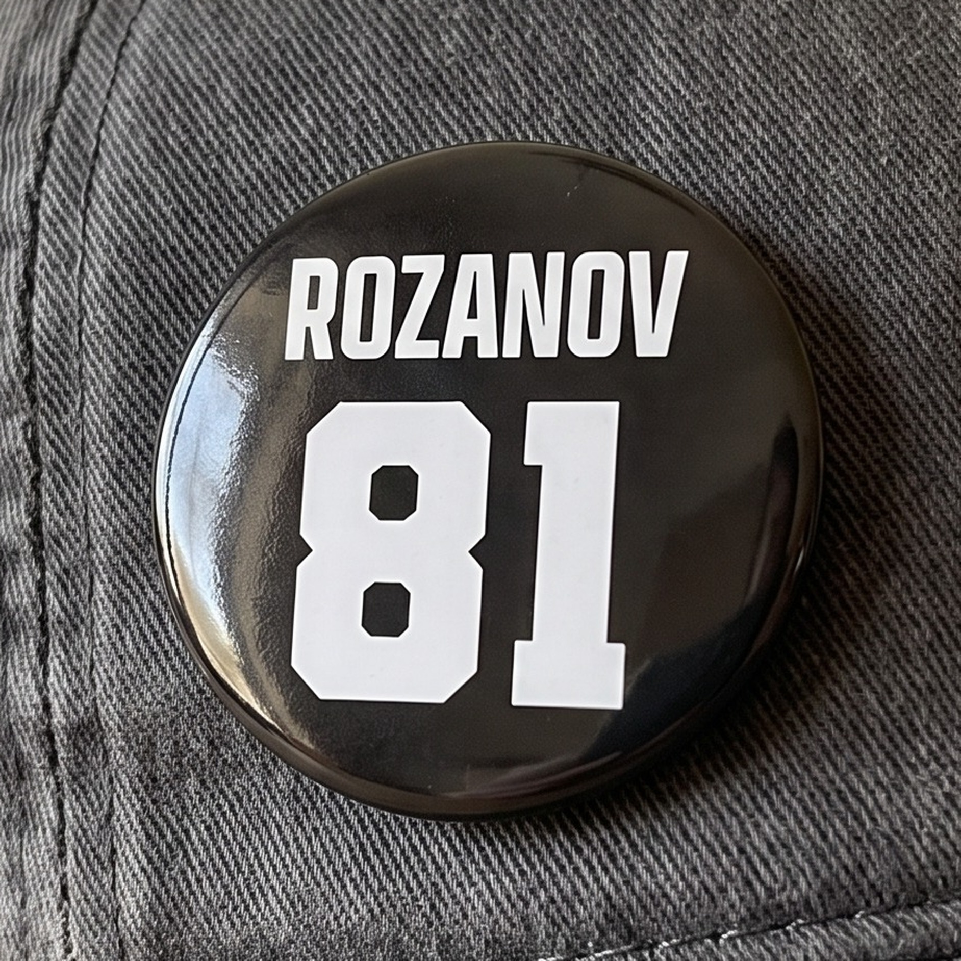 Chapa de Rozanov para fans de Heated Rivalry