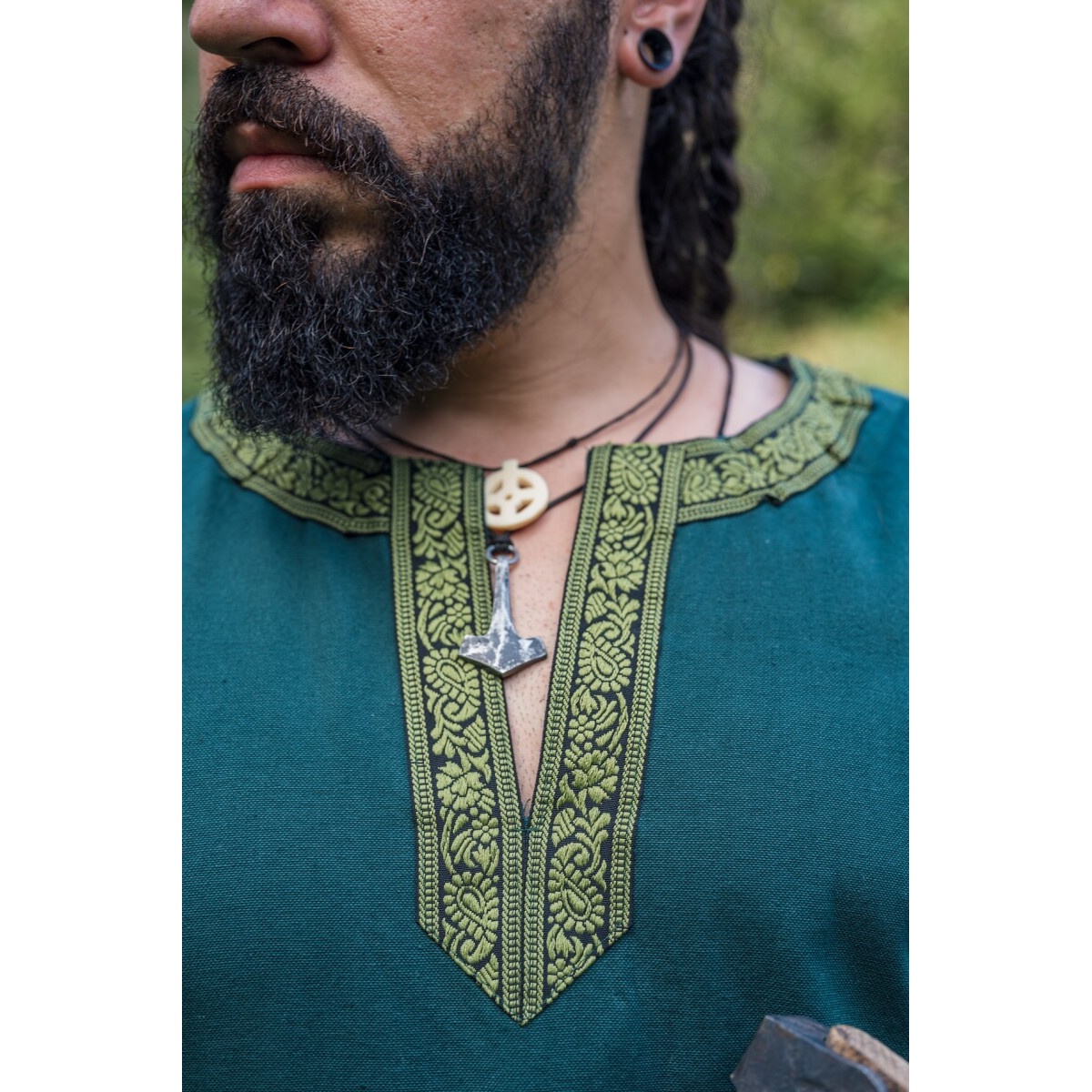 Tunique médiévale avec bordure Halvor vert