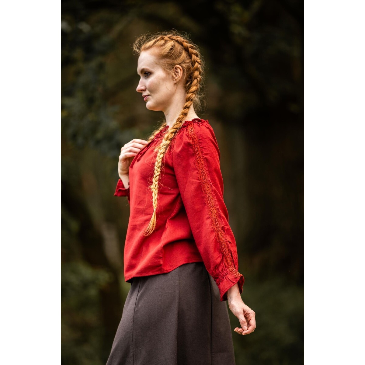 Bluzka średniowieczna z koronką Bettina czerwona