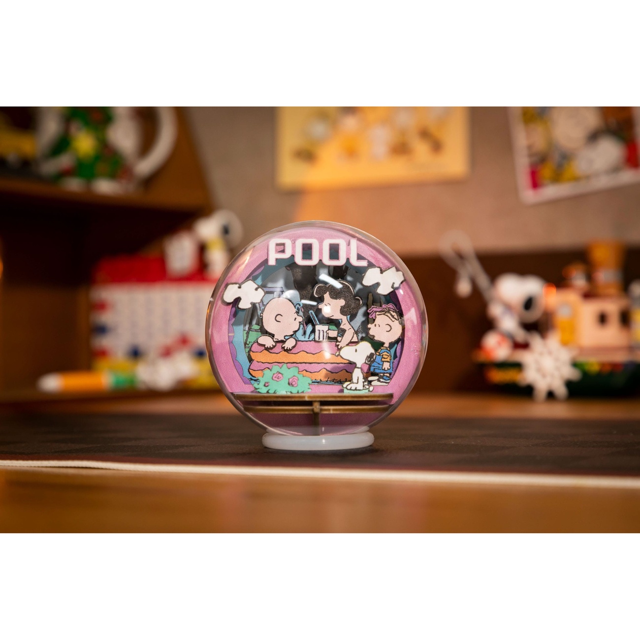 The Peanuts Puremind Maqueta Wooden Theater Globe Cool Pool