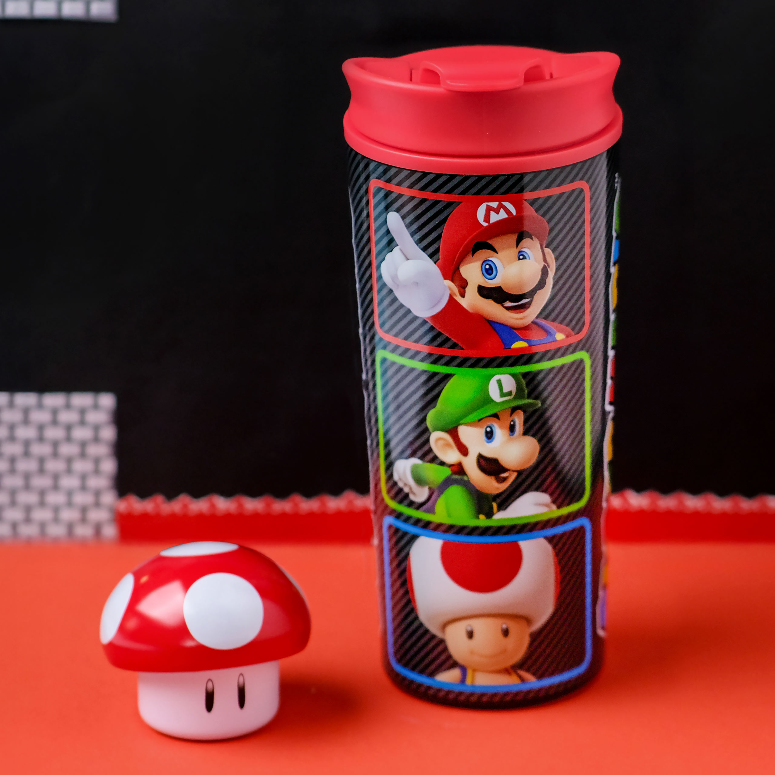 Super Mario - Tazza Colour Blocks To Go