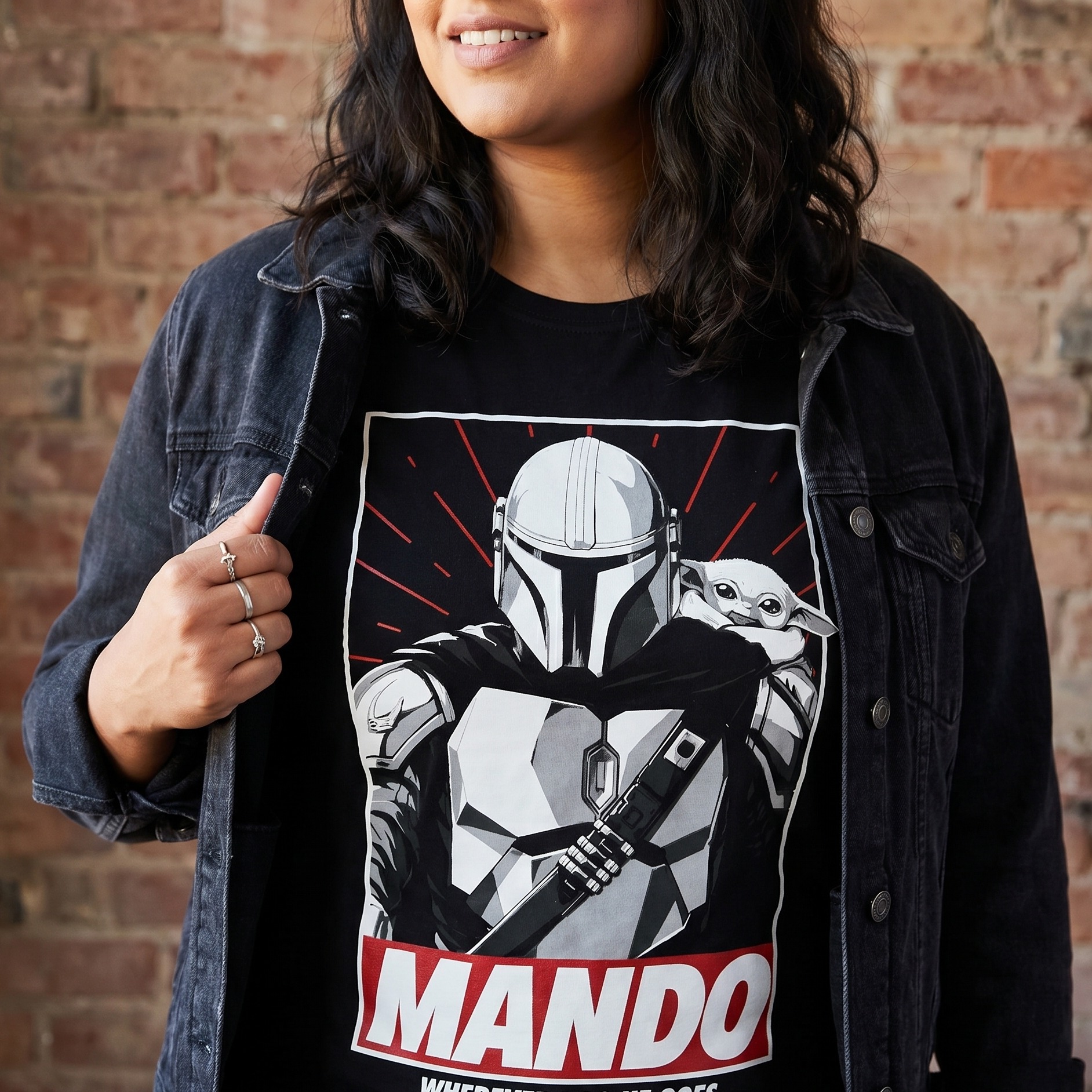 T-shirt Mando Wherever I Go He Goes nera - Star Wars The Mandalorian
