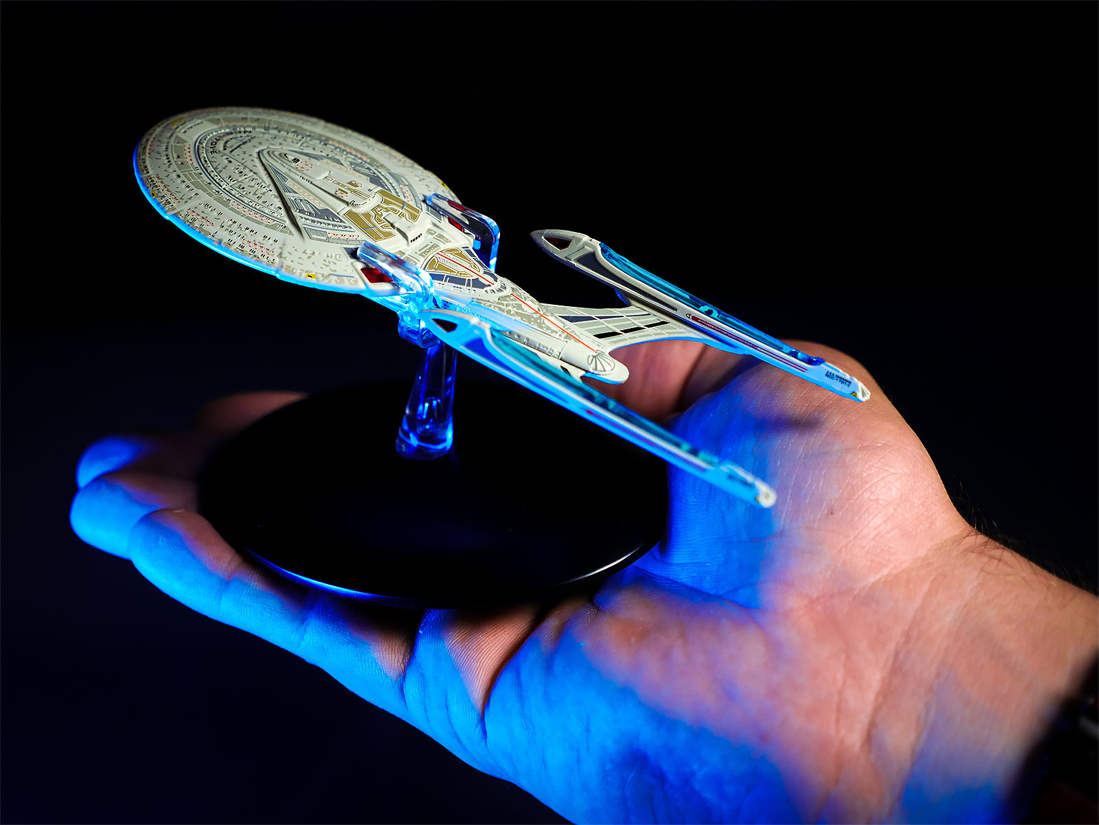 Star Trek - Vaisseau spatial U.S.S. Enterprise NCC-1701-E Hero Collector Figurine