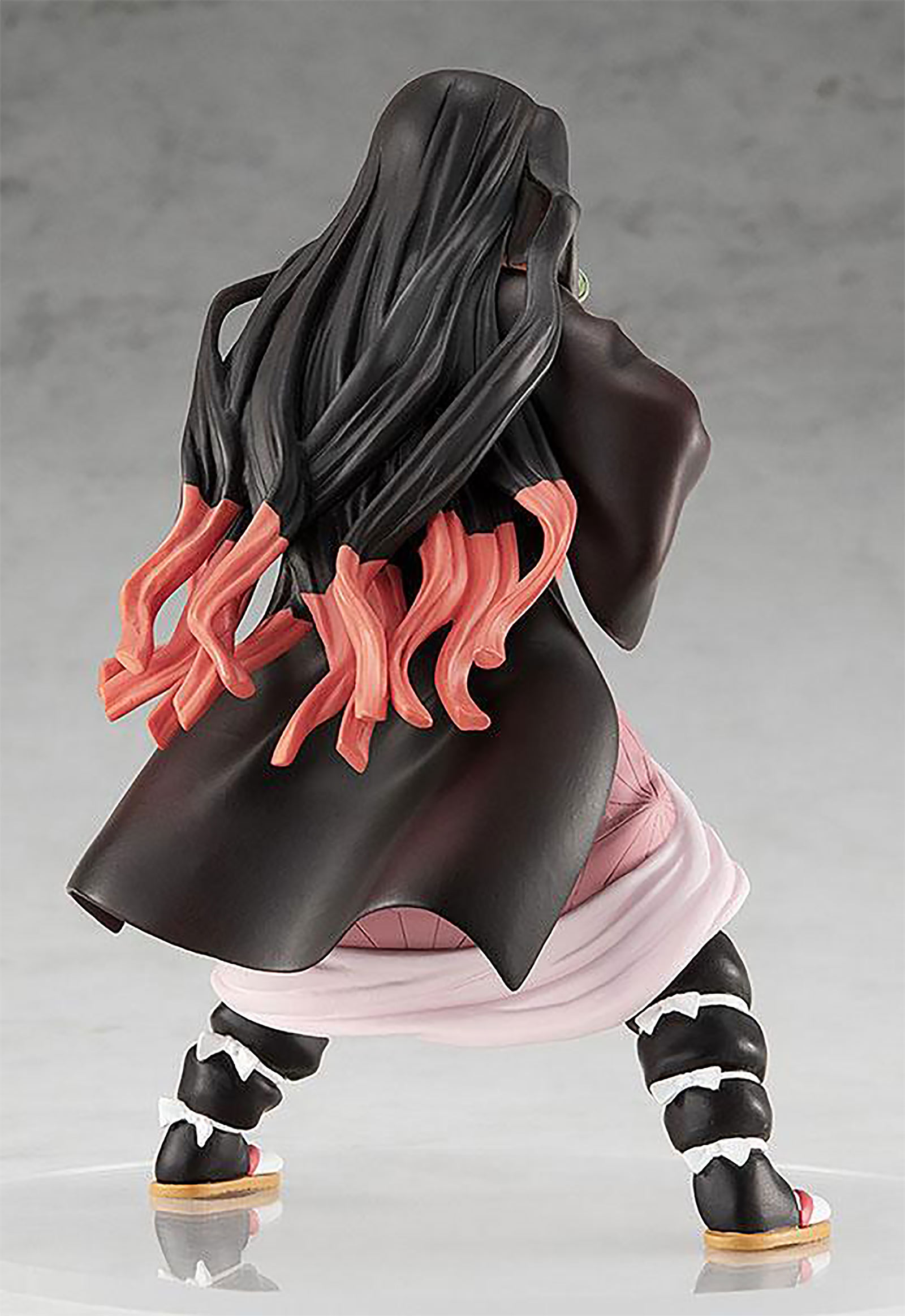 Demon Slayer - Nezuko Kamado Figur 14,2 cm