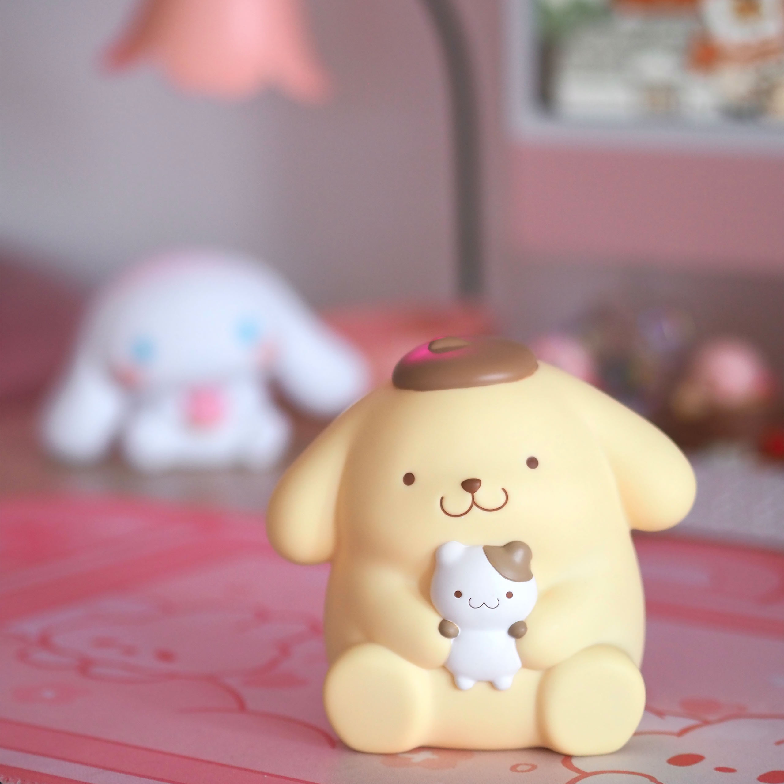 Sanrio - Pompompurin Sofvimates Figur