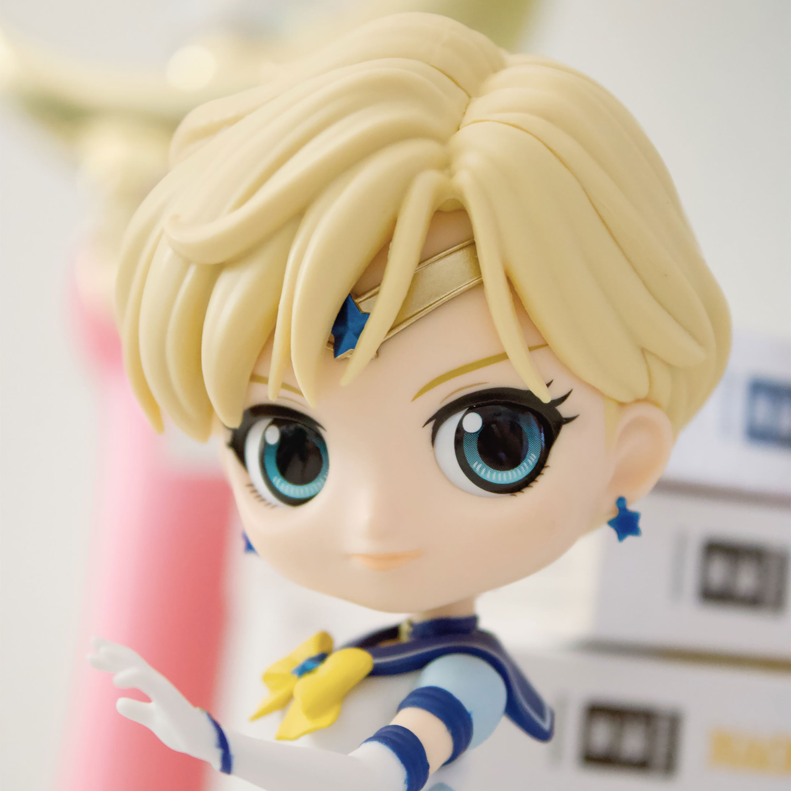 Sailor Moon Cosmos - Sailor Uranus Q Posket Figurine Version A