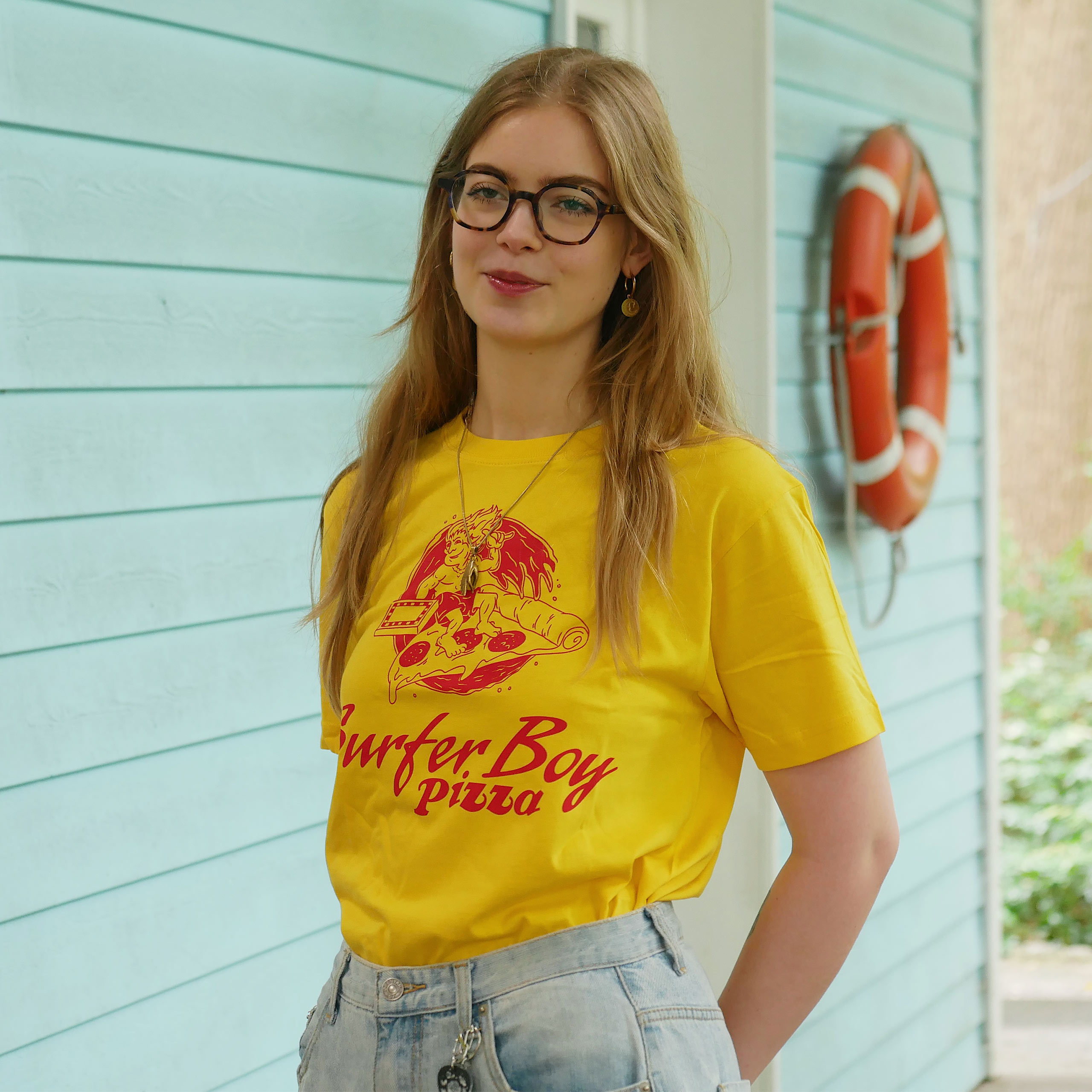 Stranger Things - Surfer Boy Pizza T-Shirt gelb