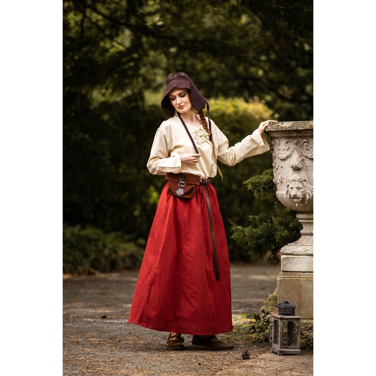 Medeltida läderbältesväska Will med drakspänne