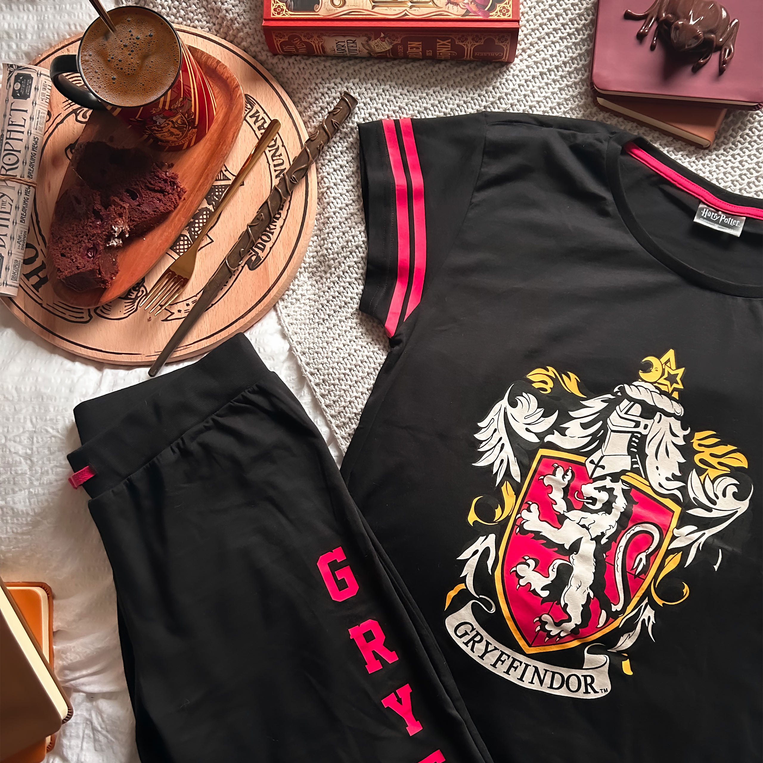 Pijama escudo Gryffindor negro - Harry Potter