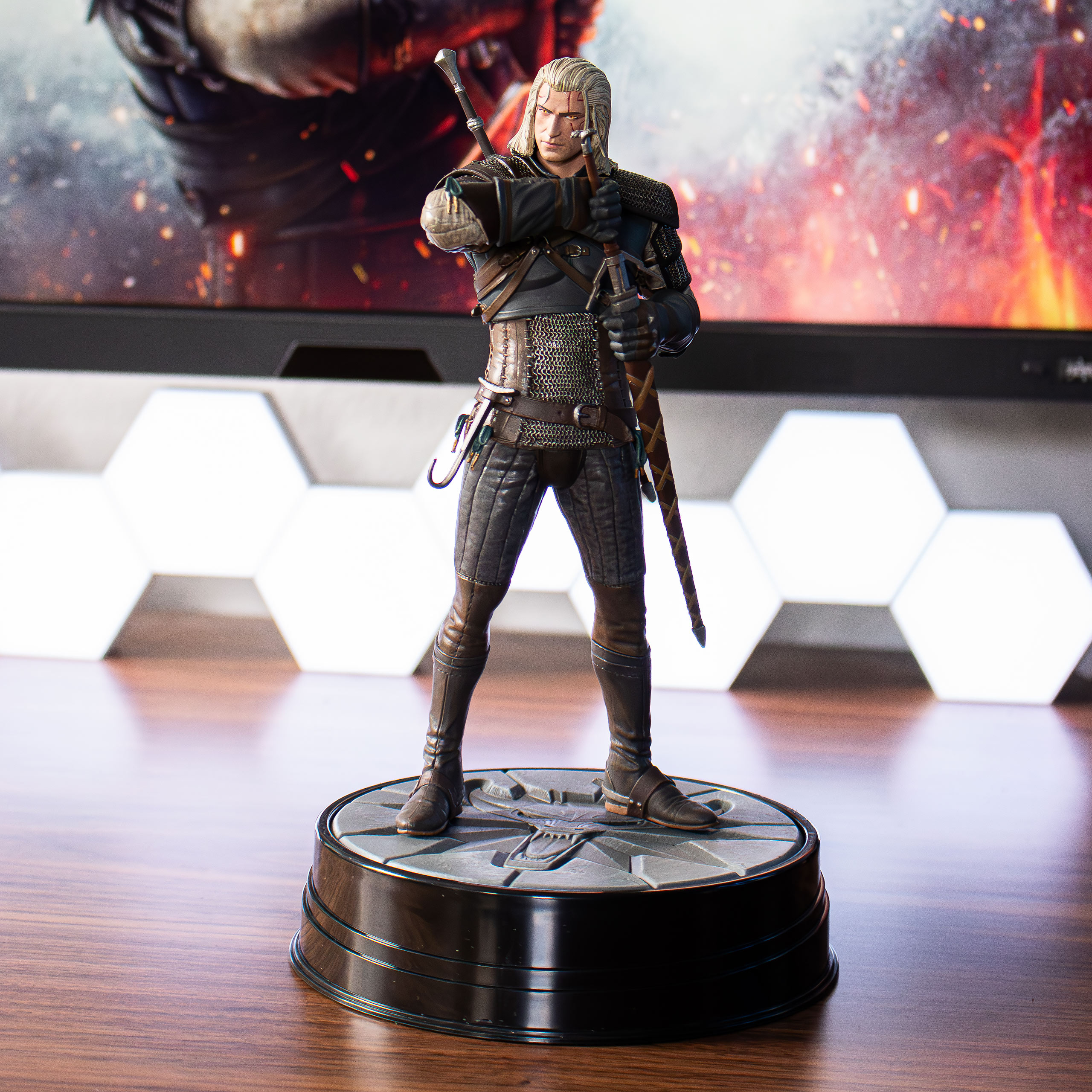 Witcher - Heart of Stone Geralt Statue 25 cm