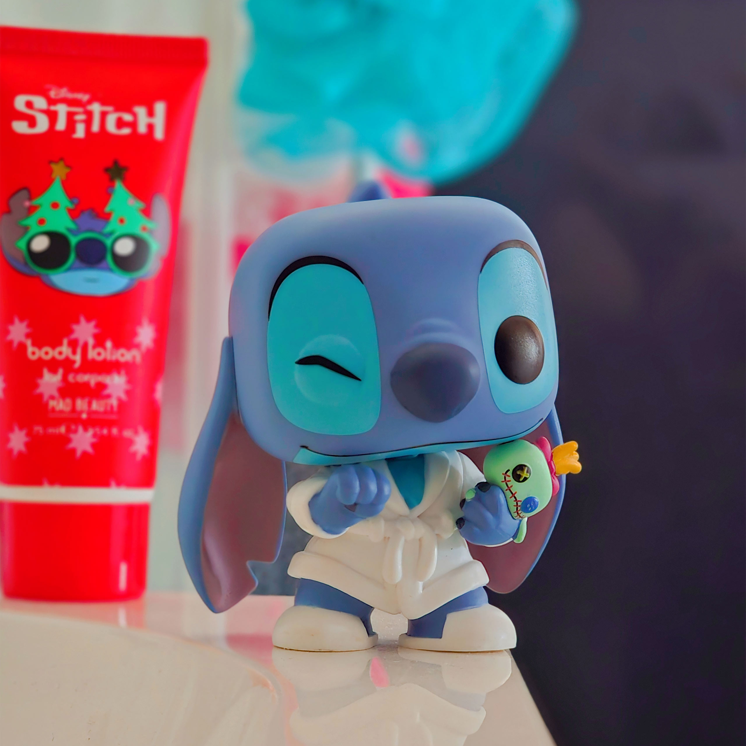 Funko Pop!-figur Stitch i morgonrock - Lilo & Stitch