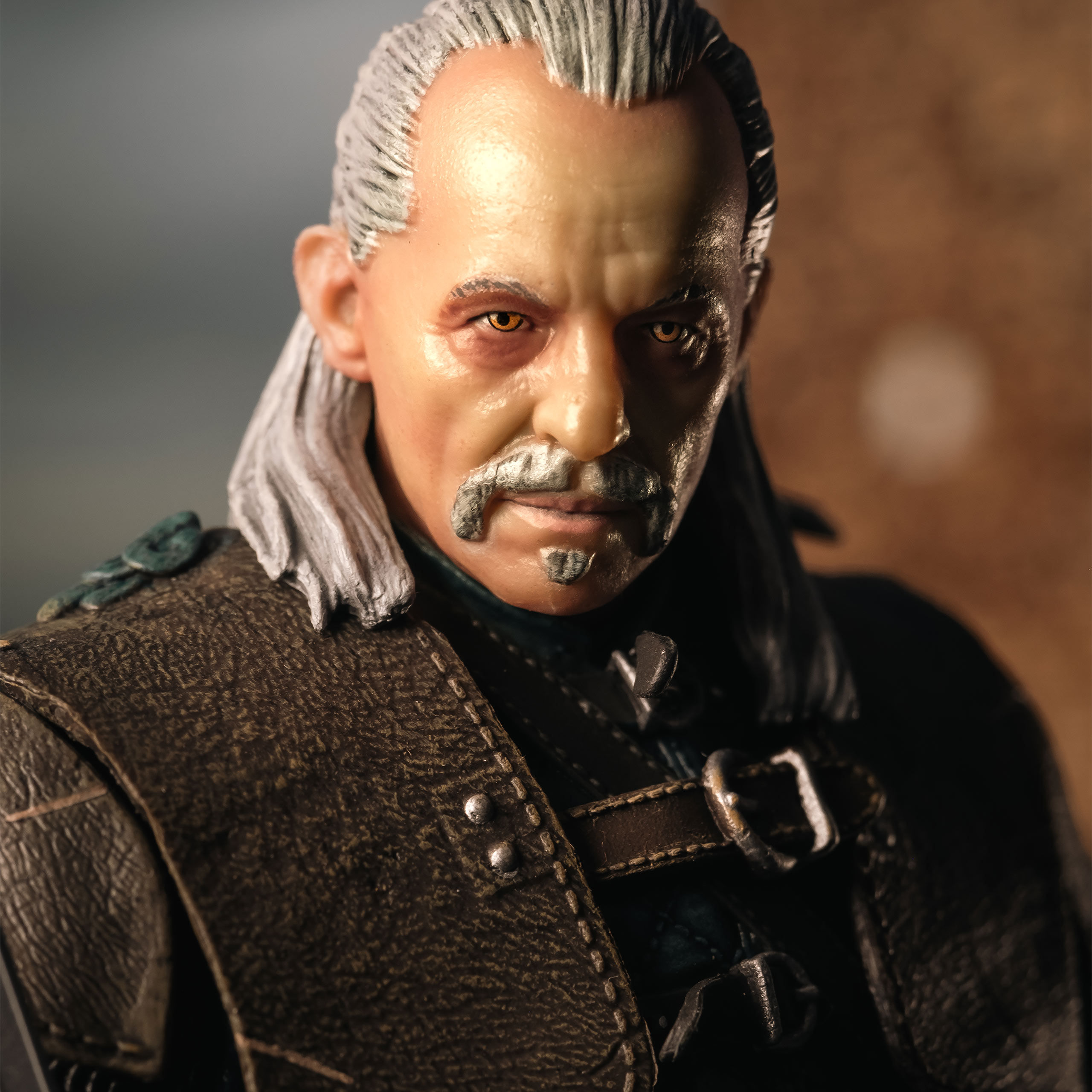 Witcher 3 - Vesemir Standbeeld