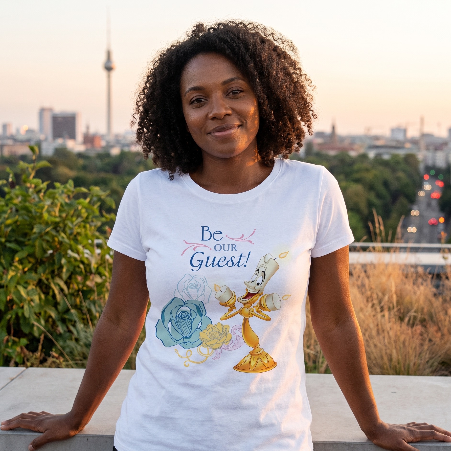 Die Schöne und das Biest - Be Our Guest T-Shirt Damen weiß