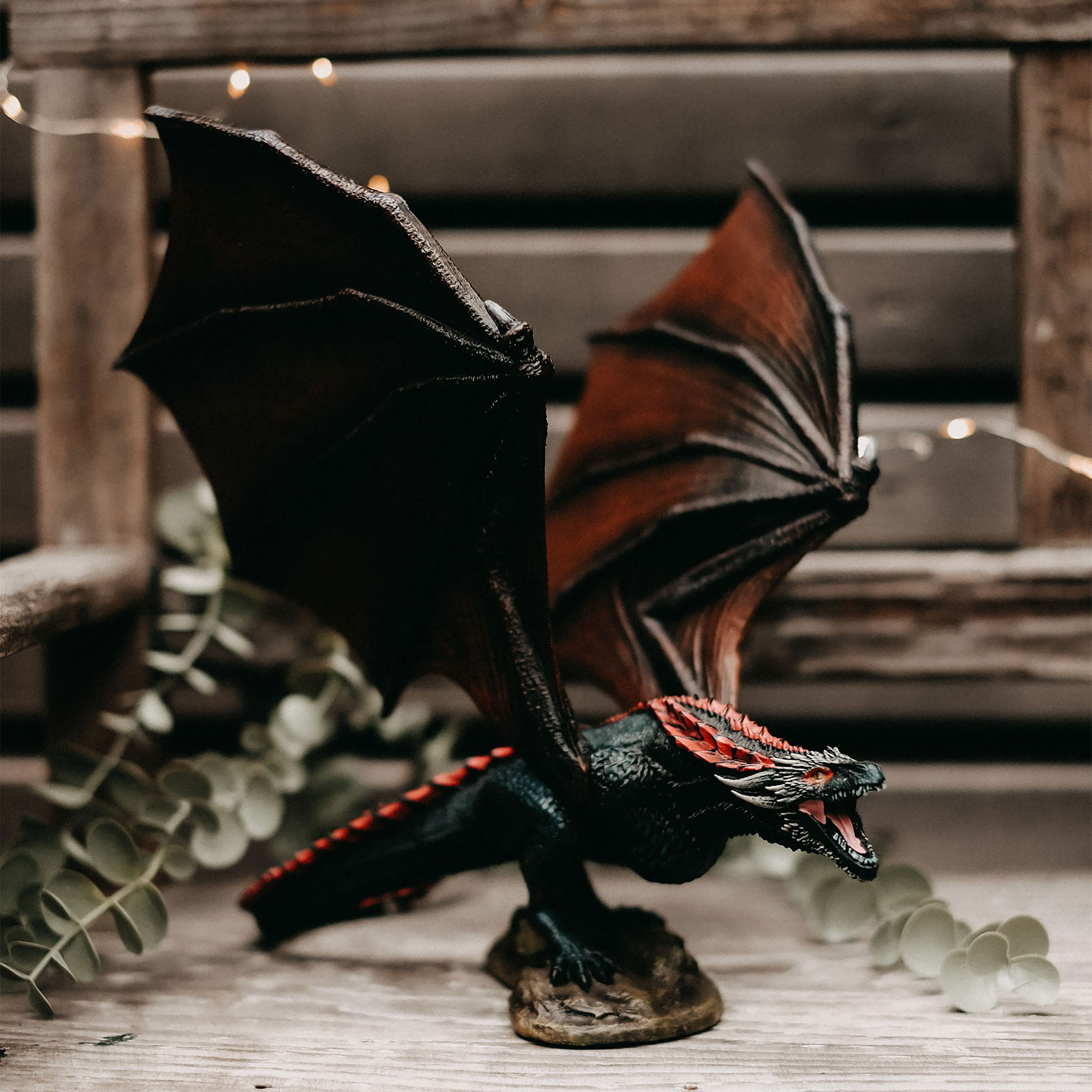 Game of Thrones - Drogon Statue