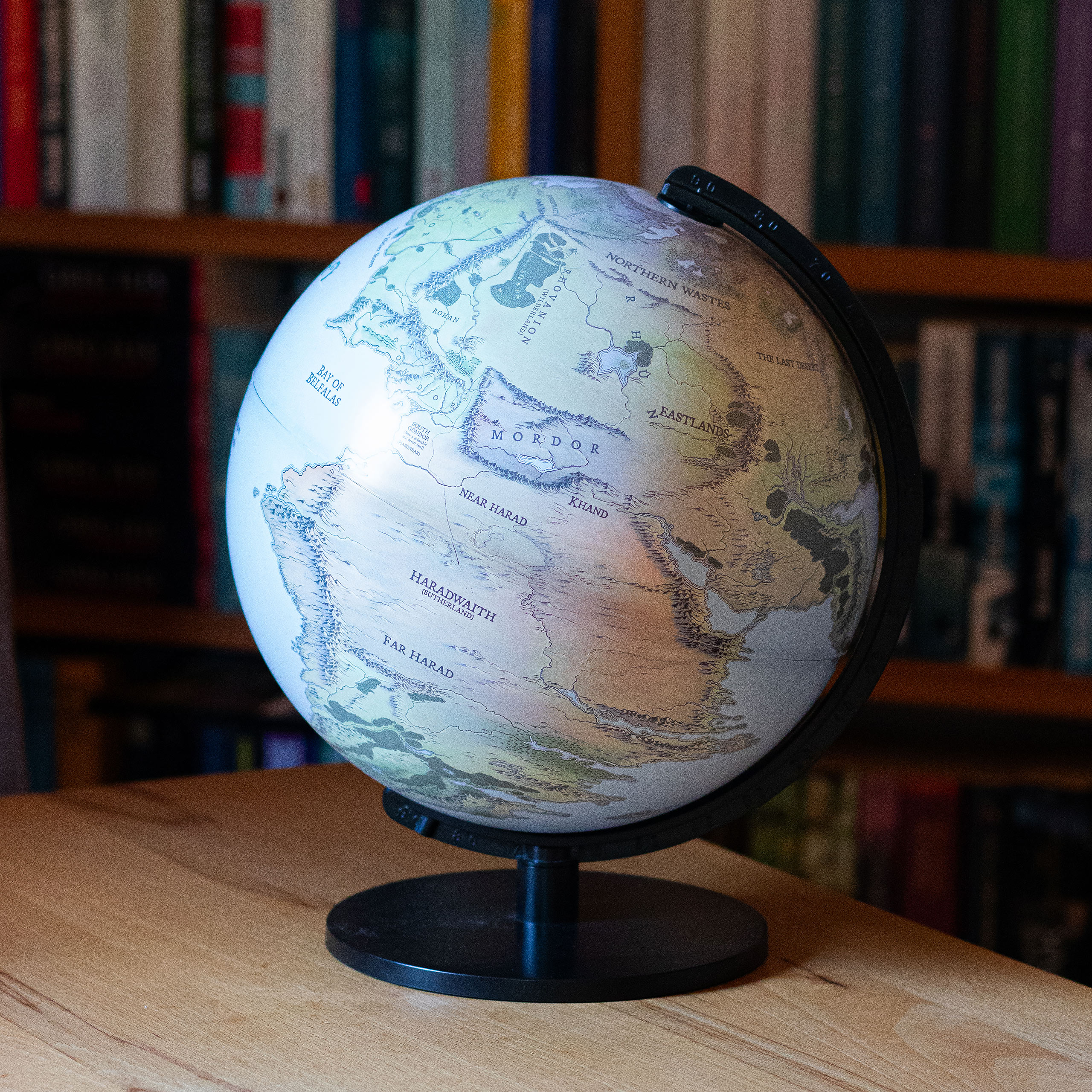 Der Herr der Ringe - Mittelerde Globus Terra mit Licht 26cm