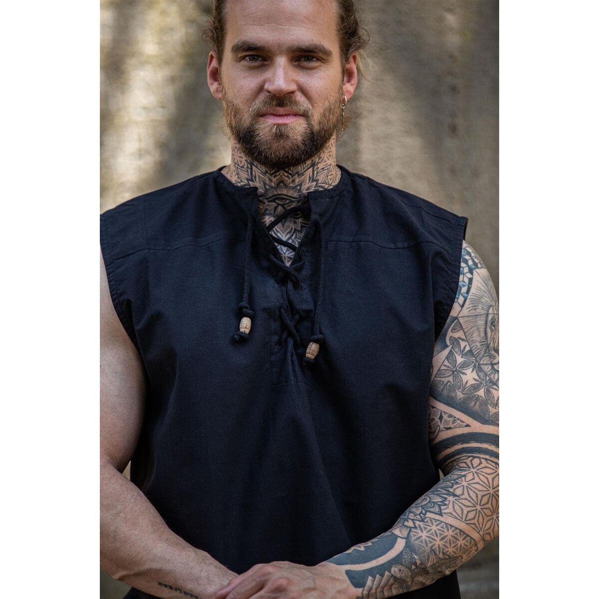 Medeltida snörskjorta Jean ärmlös svart