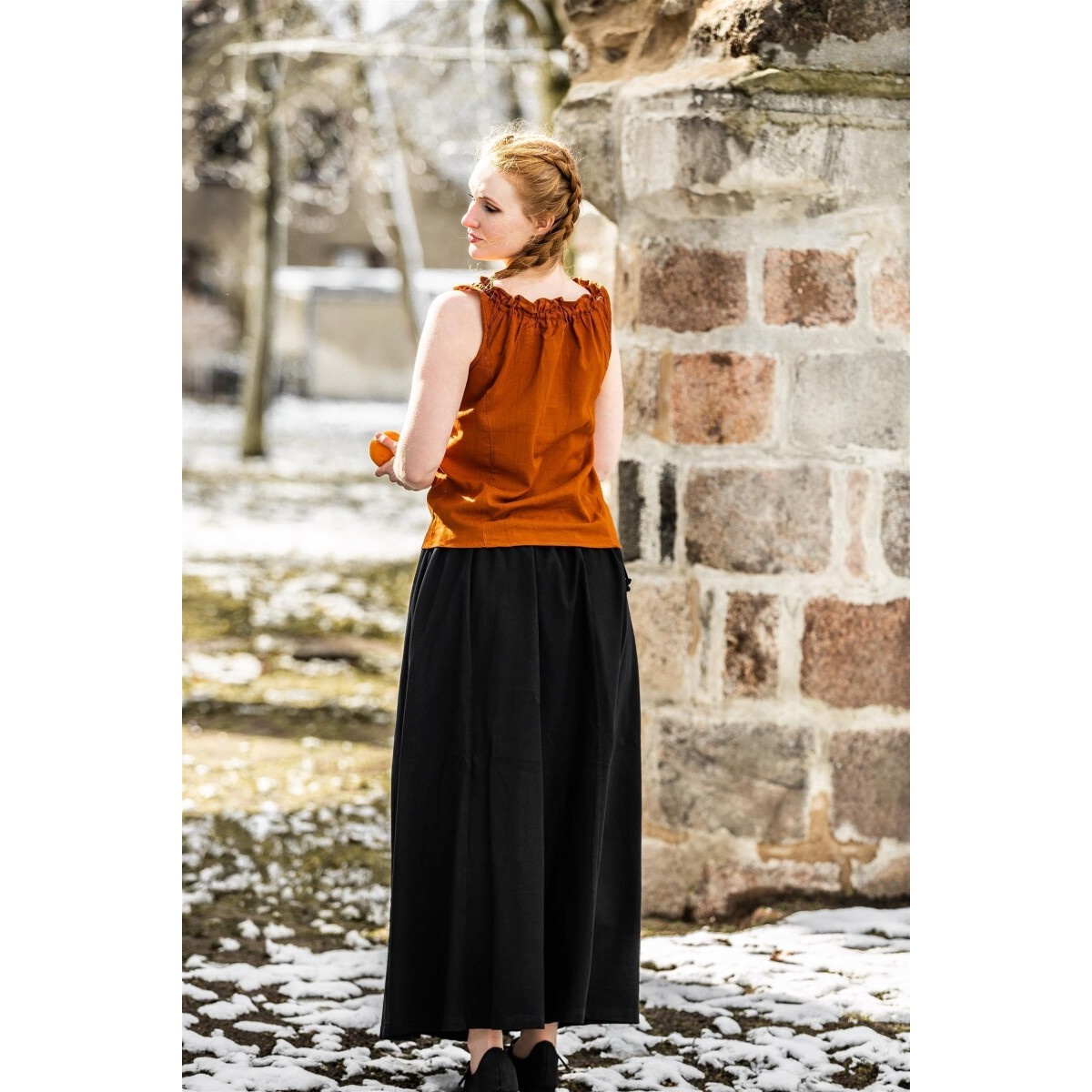 Średniowieczna letnia bluzka Adele bez rękawów czerwona