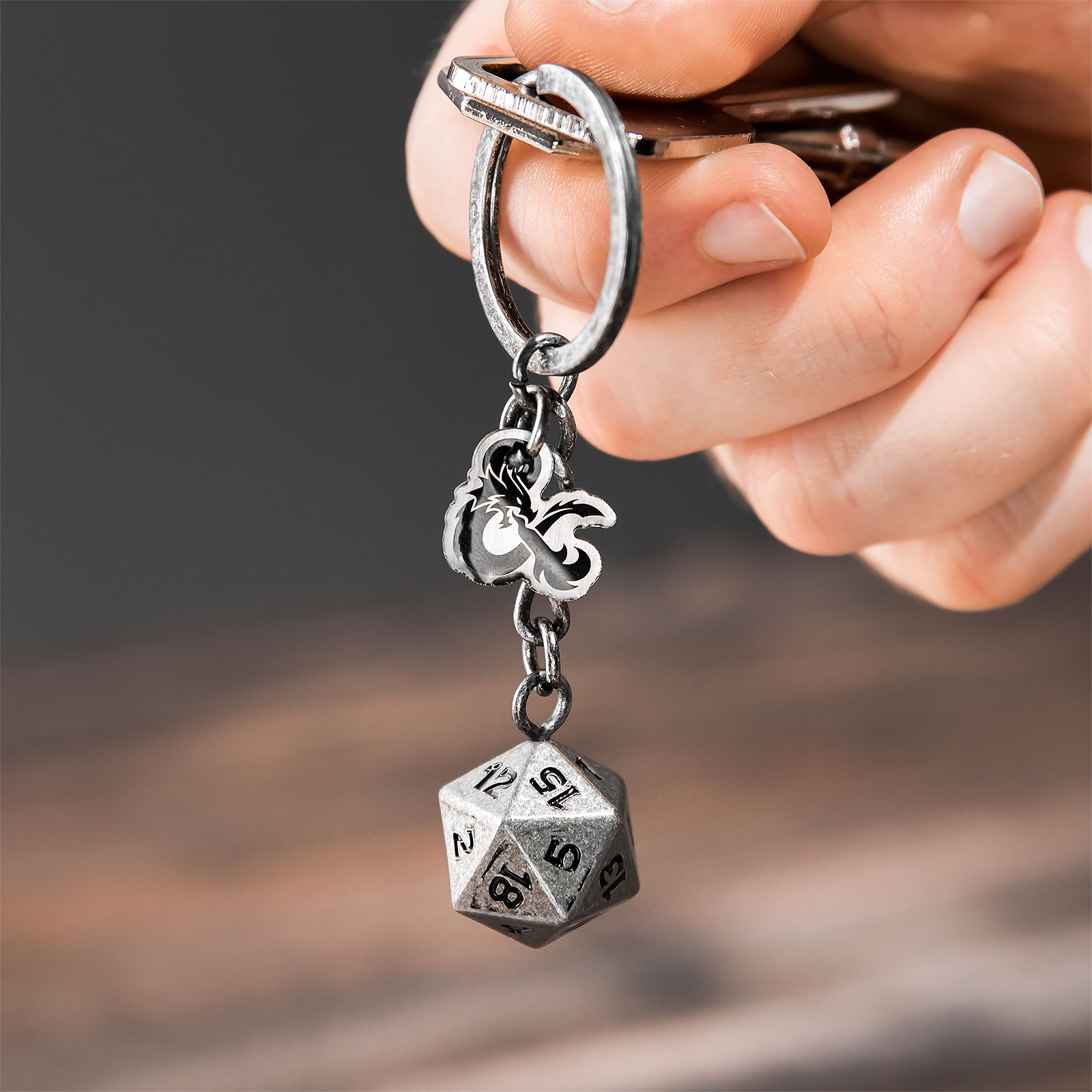 Dungeons & Dragons - D20 Dice Keychain