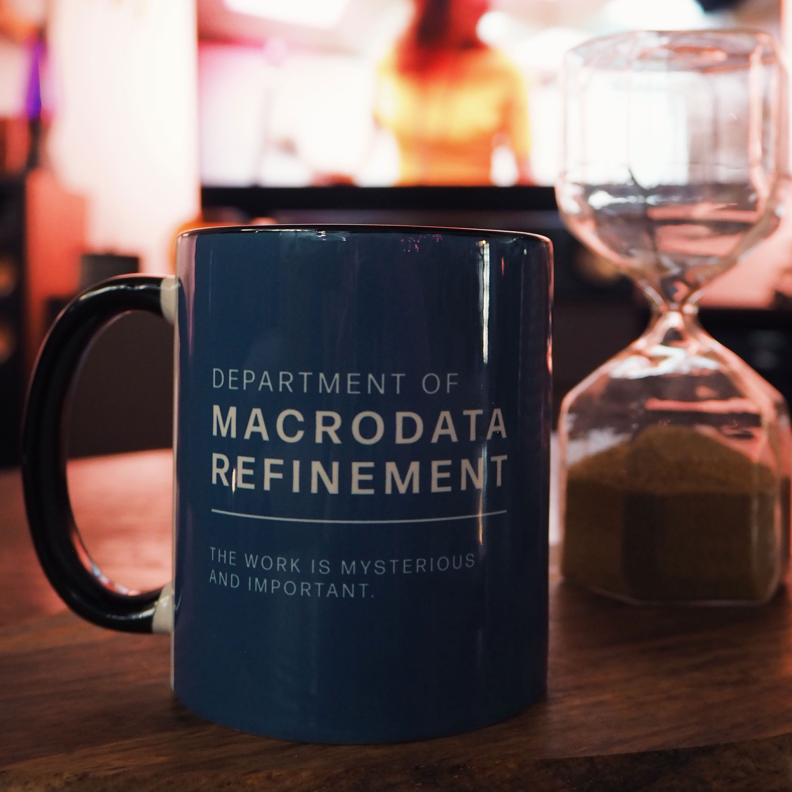 Bedrijfslogo Mok voor Severance Fans