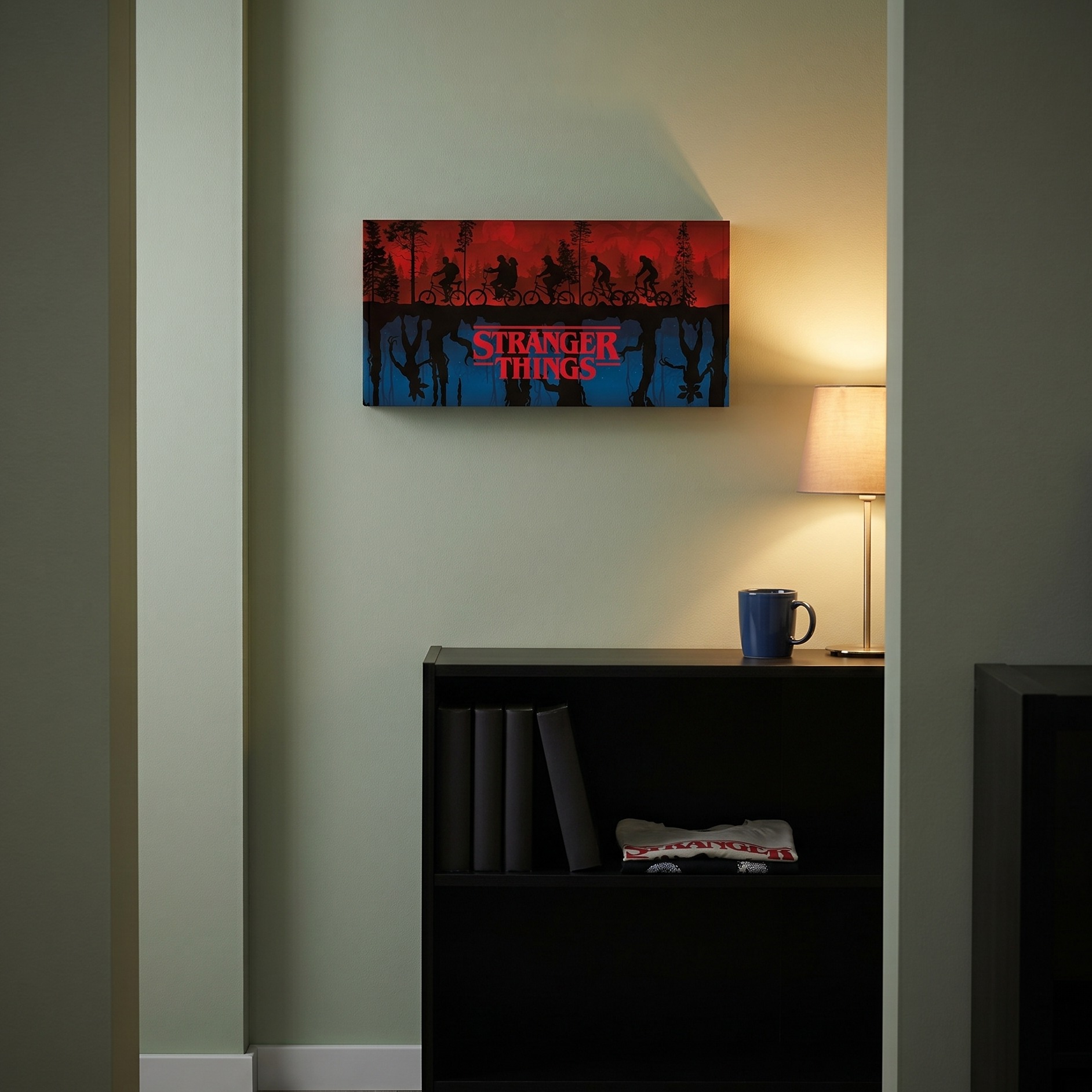 Stranger Things - Two Worlds Wandlamp