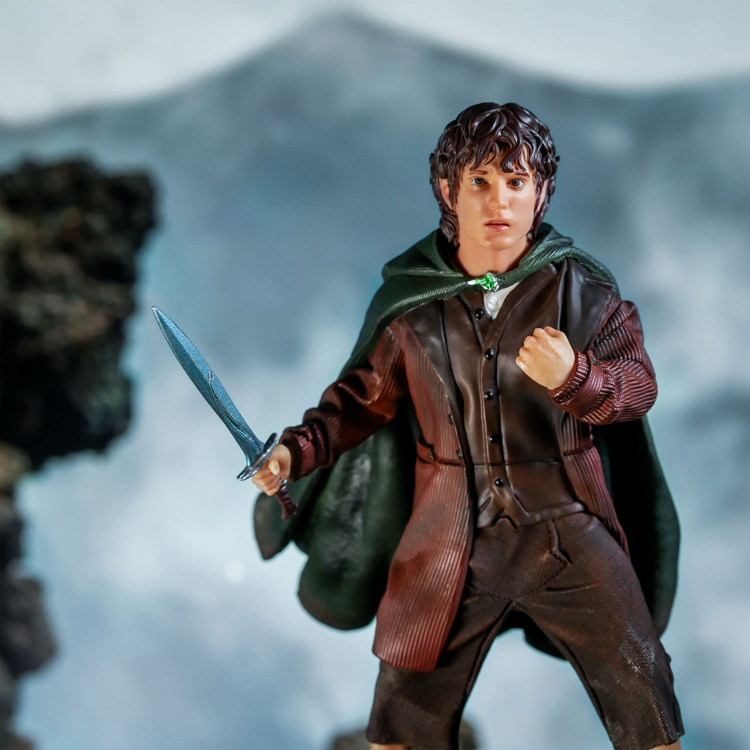 Seigneur des Anneaux - Frodo BDS Art Scale Deluxe Statue 14 cm