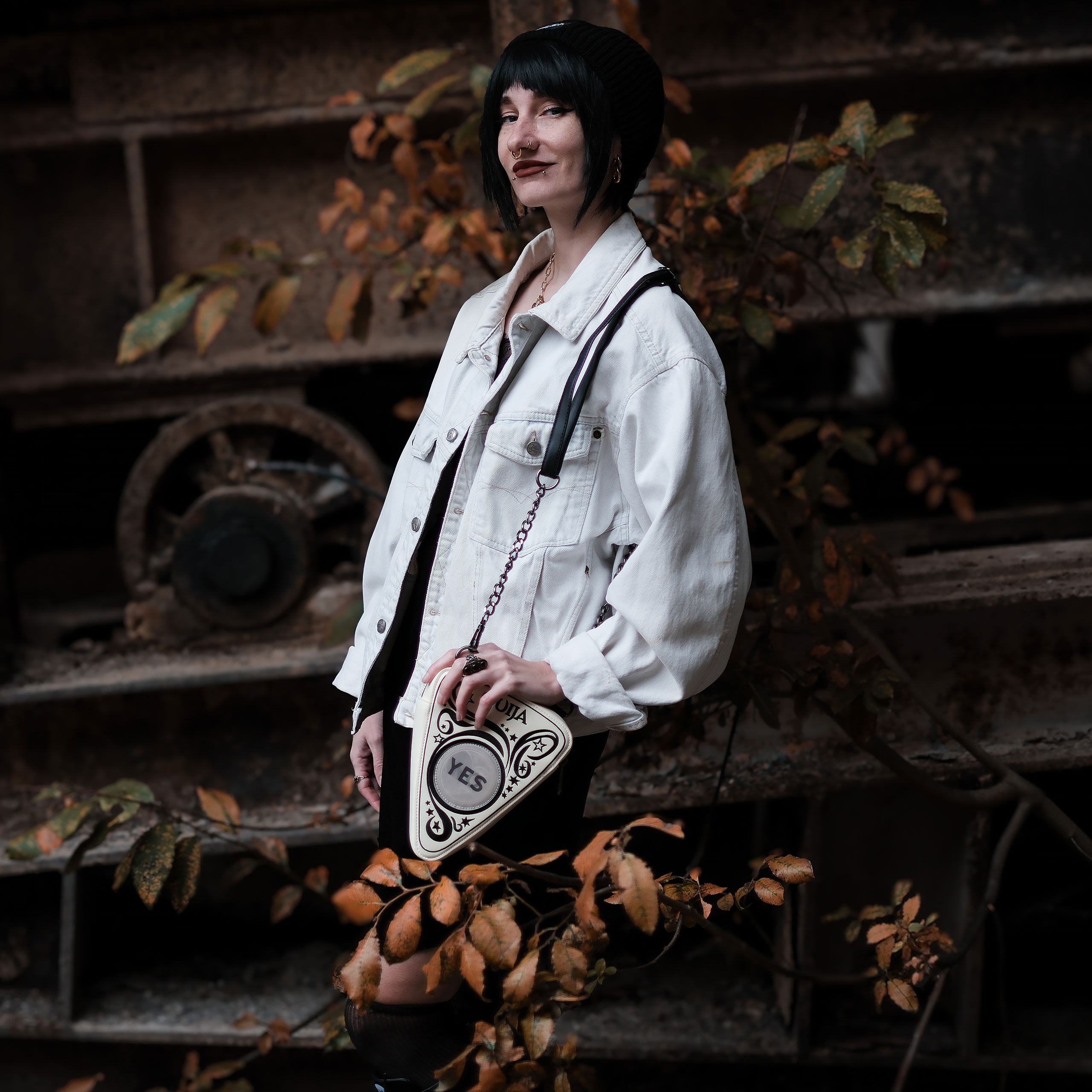 Ouija Planchette Crossbody Tasche