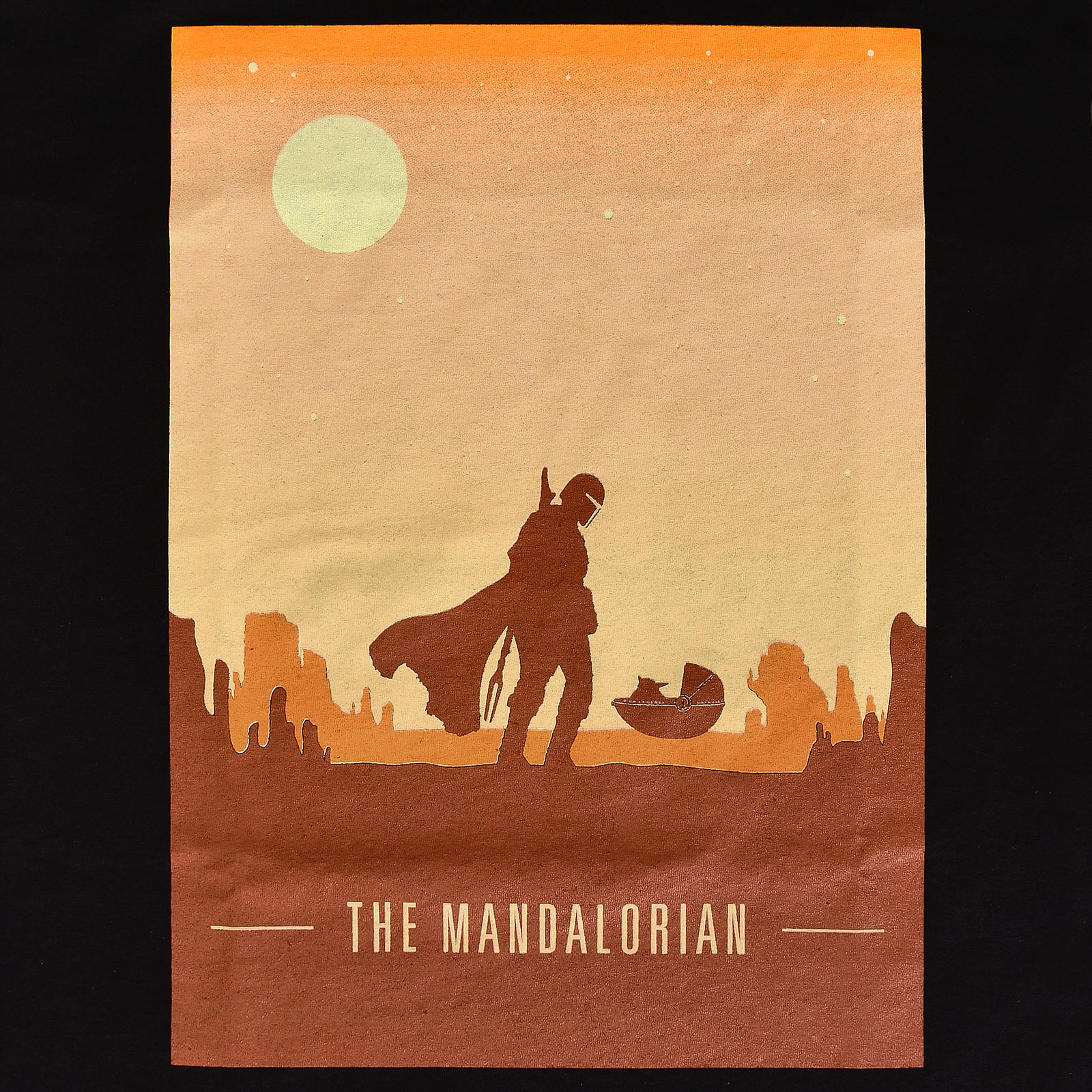 The Mandalorian Retro Poster T-Shirt black - Star Wars