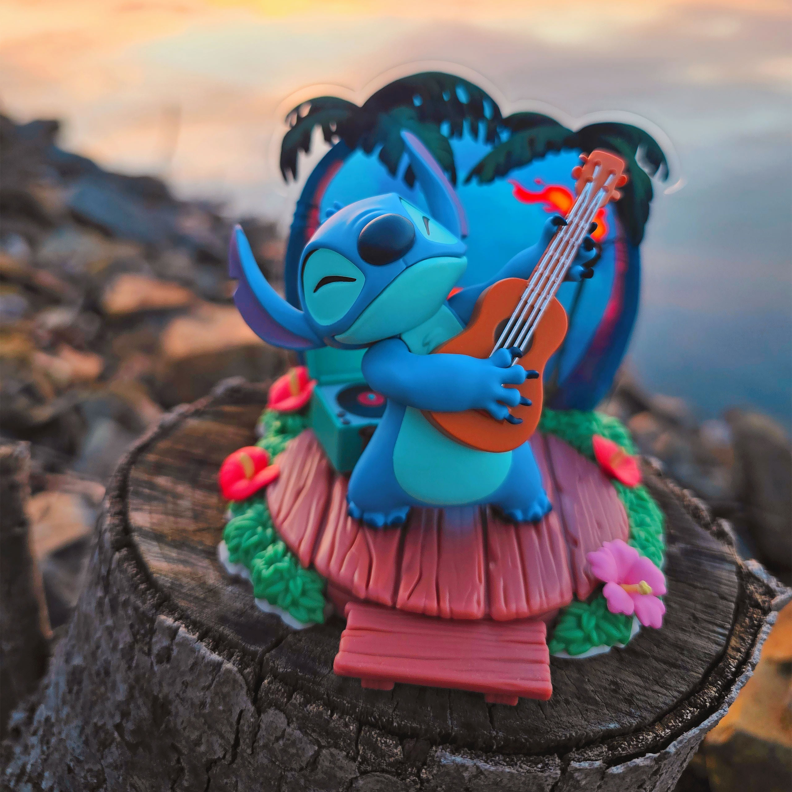 Figura di Stitch con Chitarra - Lilo & Stitch