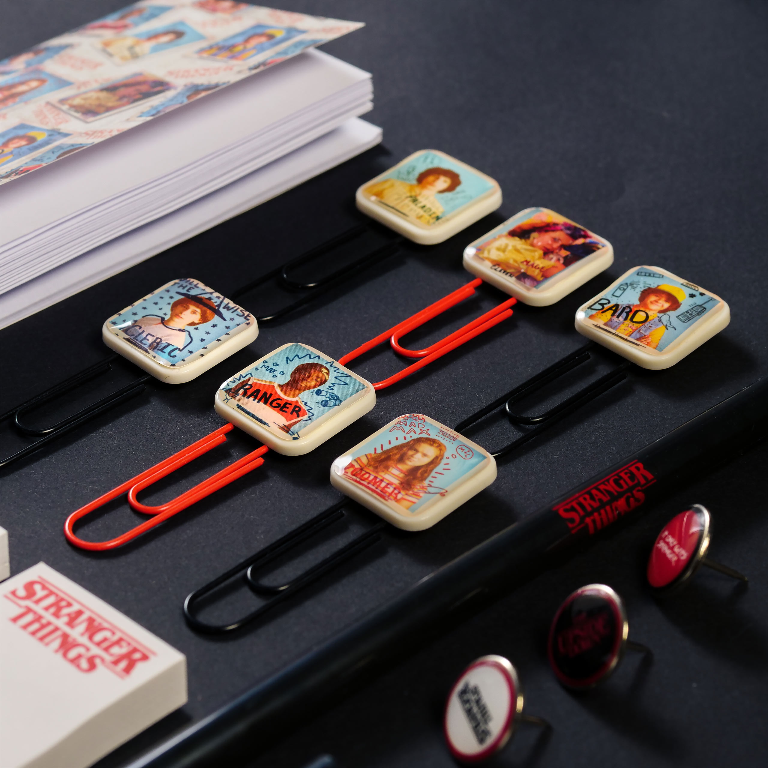 Stranger Things - Characters Stationery Set