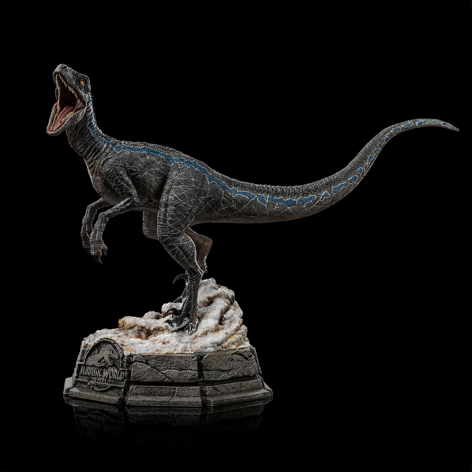 Jurassic World - Estatua Deluxe de Escala de Arte de Blue