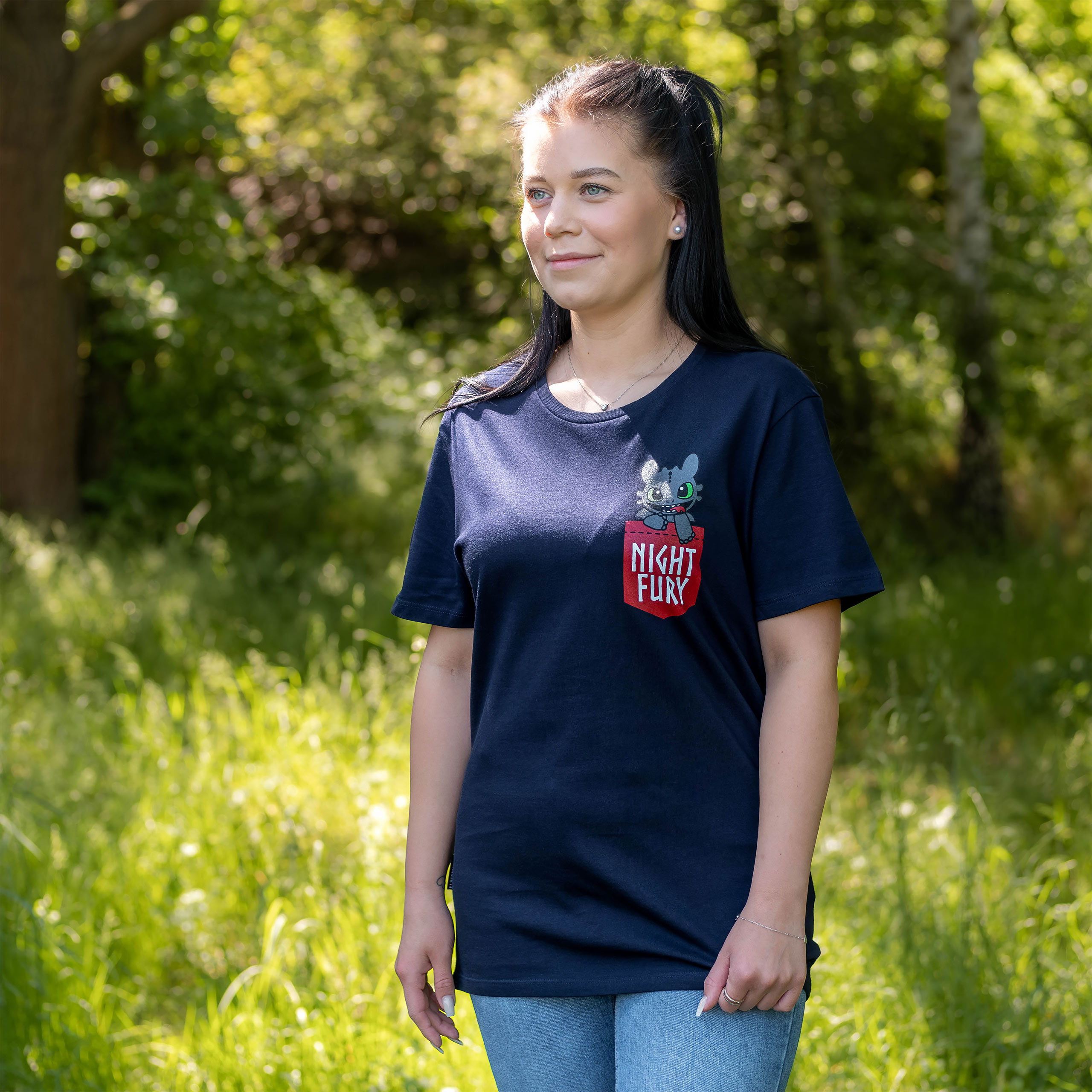 Hoe Tem Je Een Draak - Night Fury Pocket T-Shirt Blauw