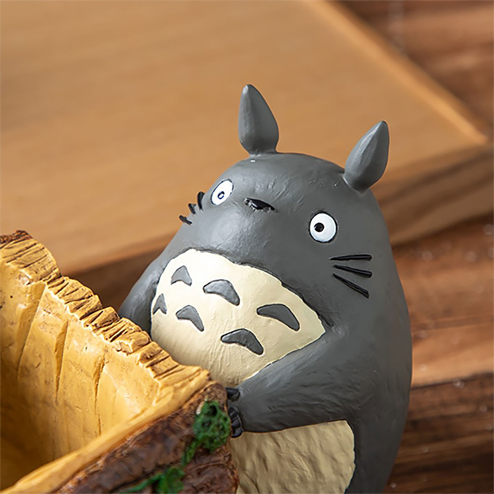 Totoro - Bloempot Diorama Figuur