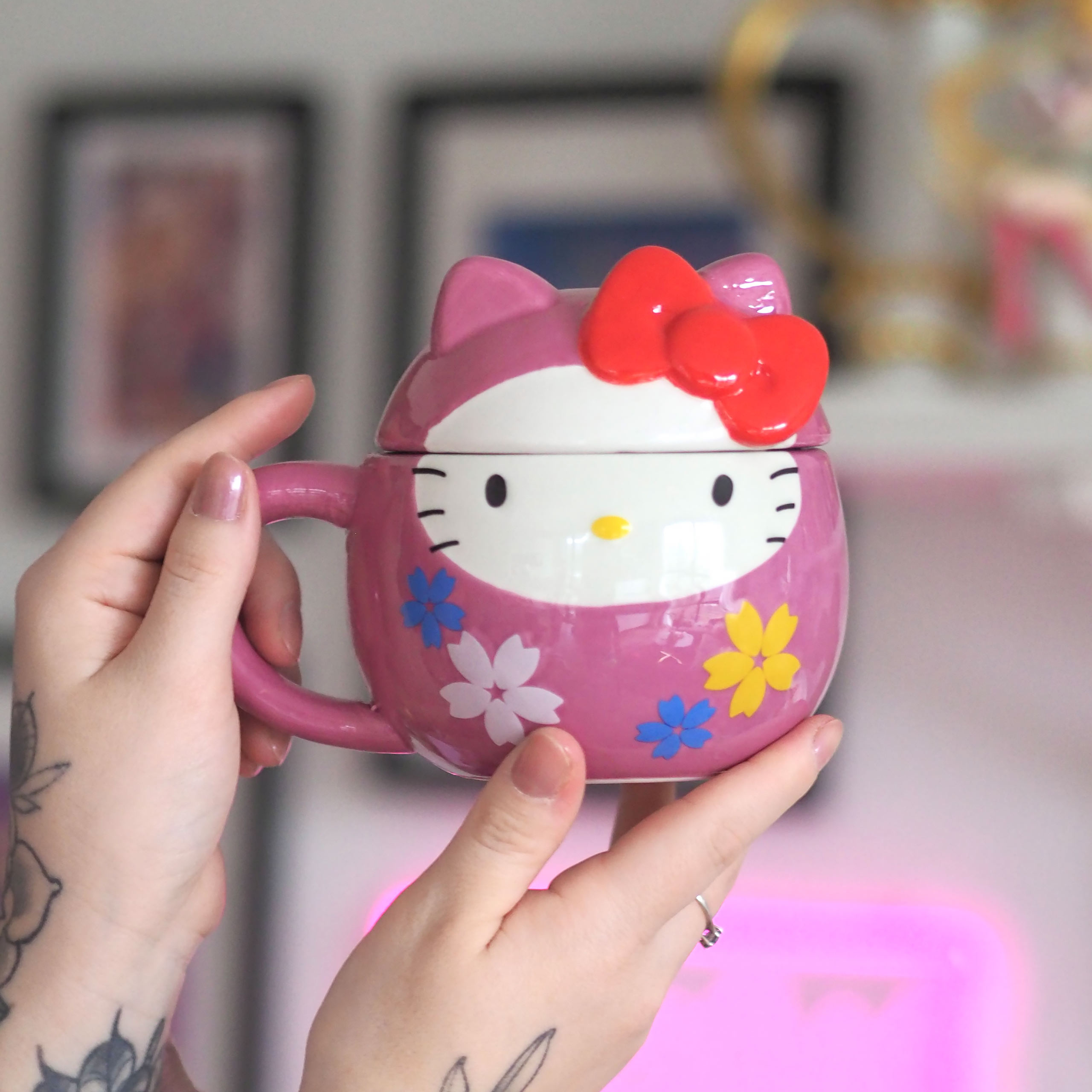 Hello Kitty - Daruma Taza 3D con tapa