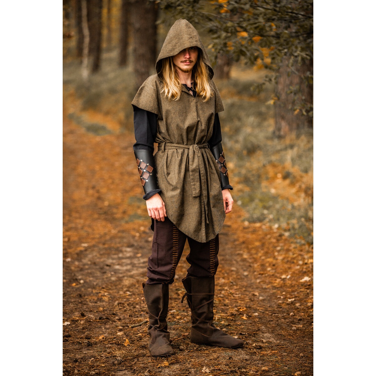 Medieval Ranger Tunic Arais green
