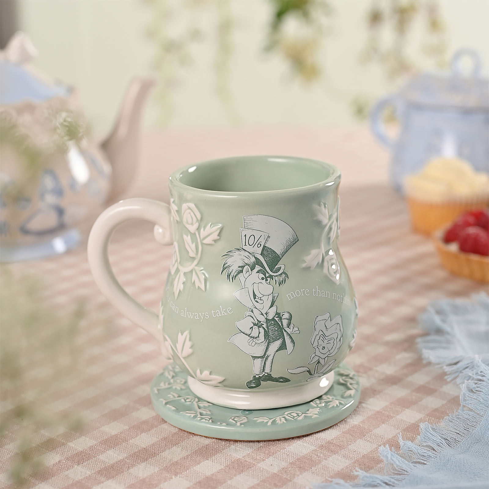 Alice au Pays des Merveilles - Tasse en relief du Chapelier Fou