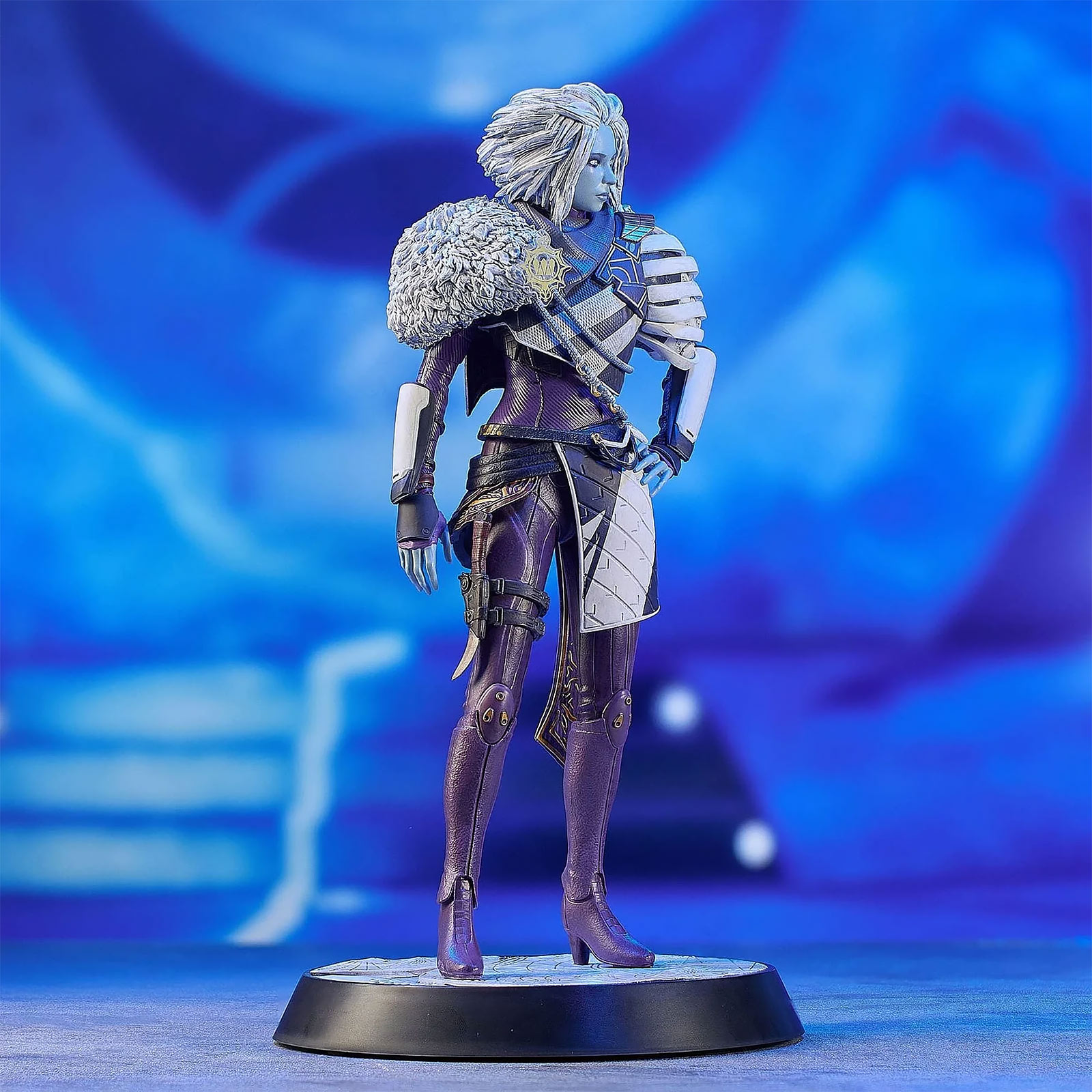 Destiny - Statua di Mara Sov