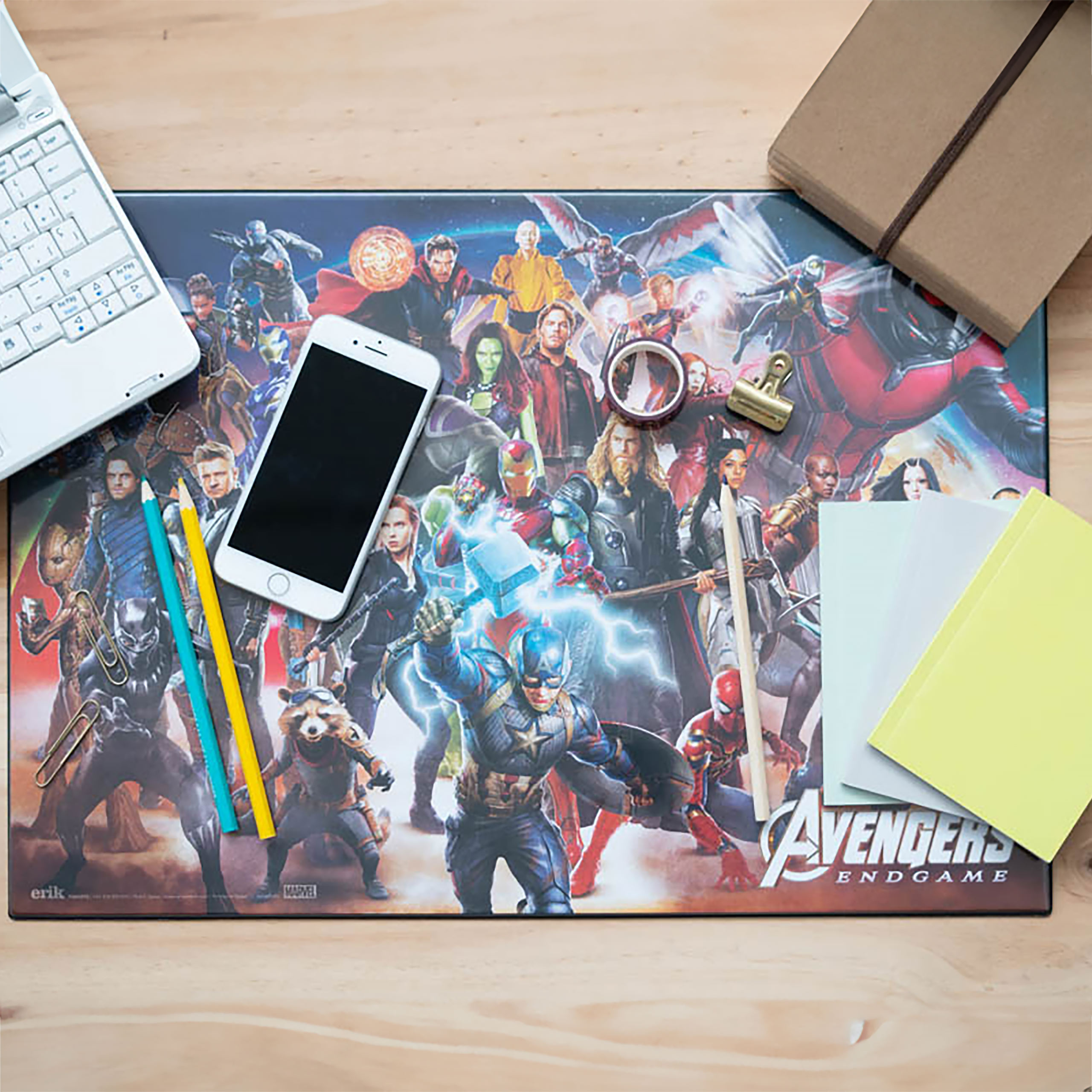 Avengers: Endgame - Heroes Bureau-onderlegger