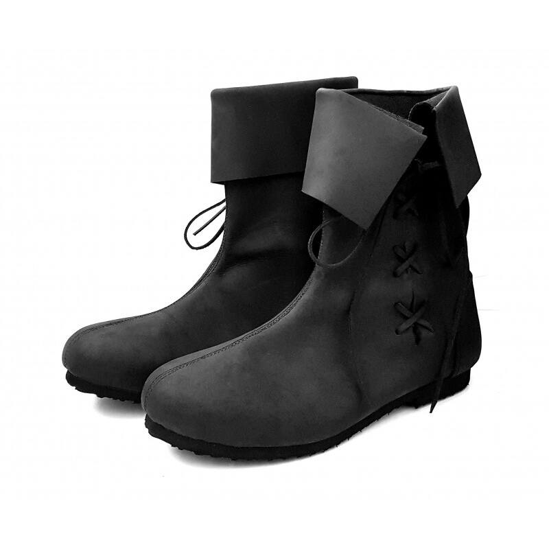 Stivali medievali con risvolto in pelle nabuk nera