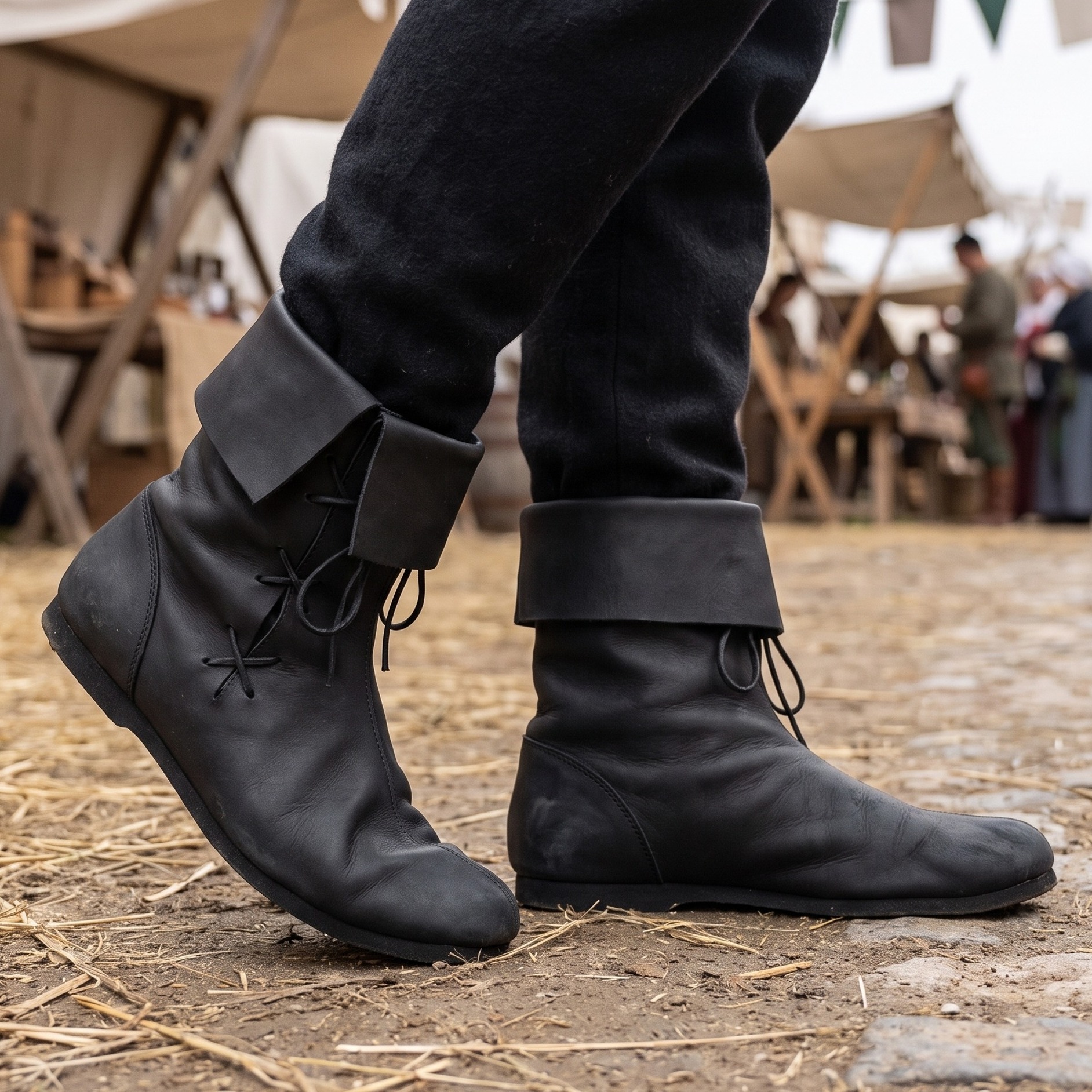 Mittelalter Stulpenstiefel aus Nubukleder schwarz