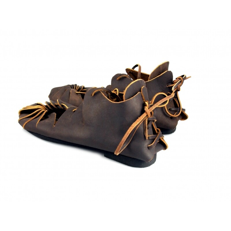 Scarpe medievali alla caviglia in pelle scamosciata nabuk marrone