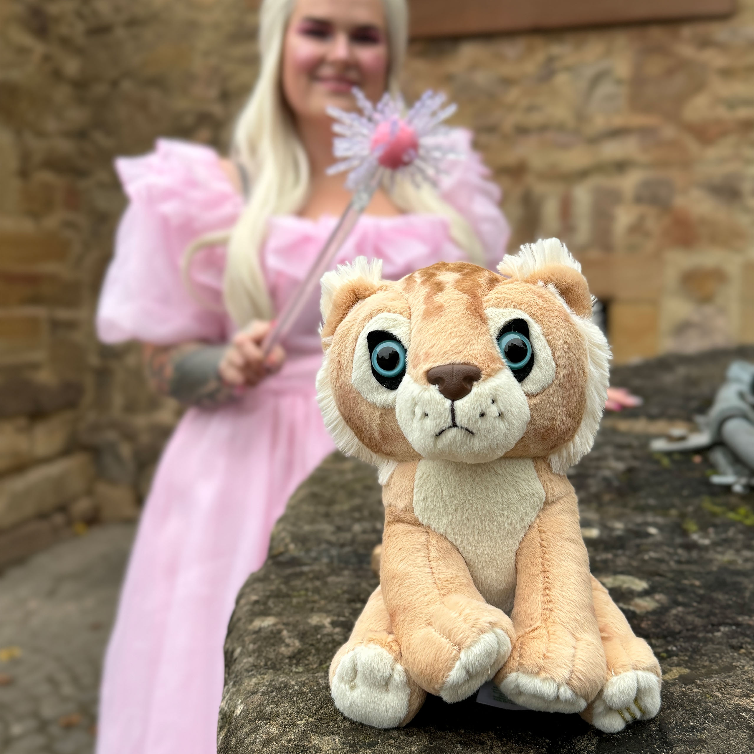 Wicked - Cowardly Lion Plush Figure